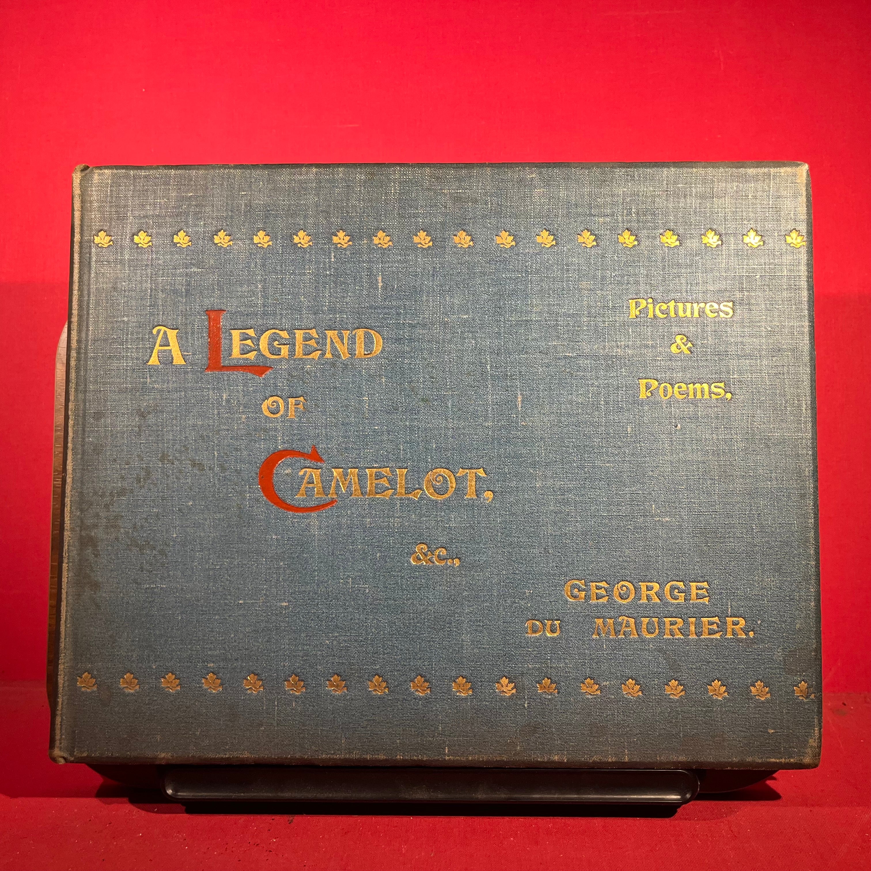 A Legend of Camelot : Pictures and Poems