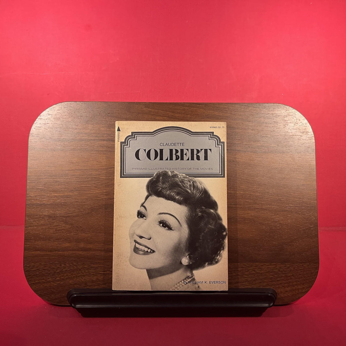 Claudette Colbert: Pyramid Illustrated History of the Movies