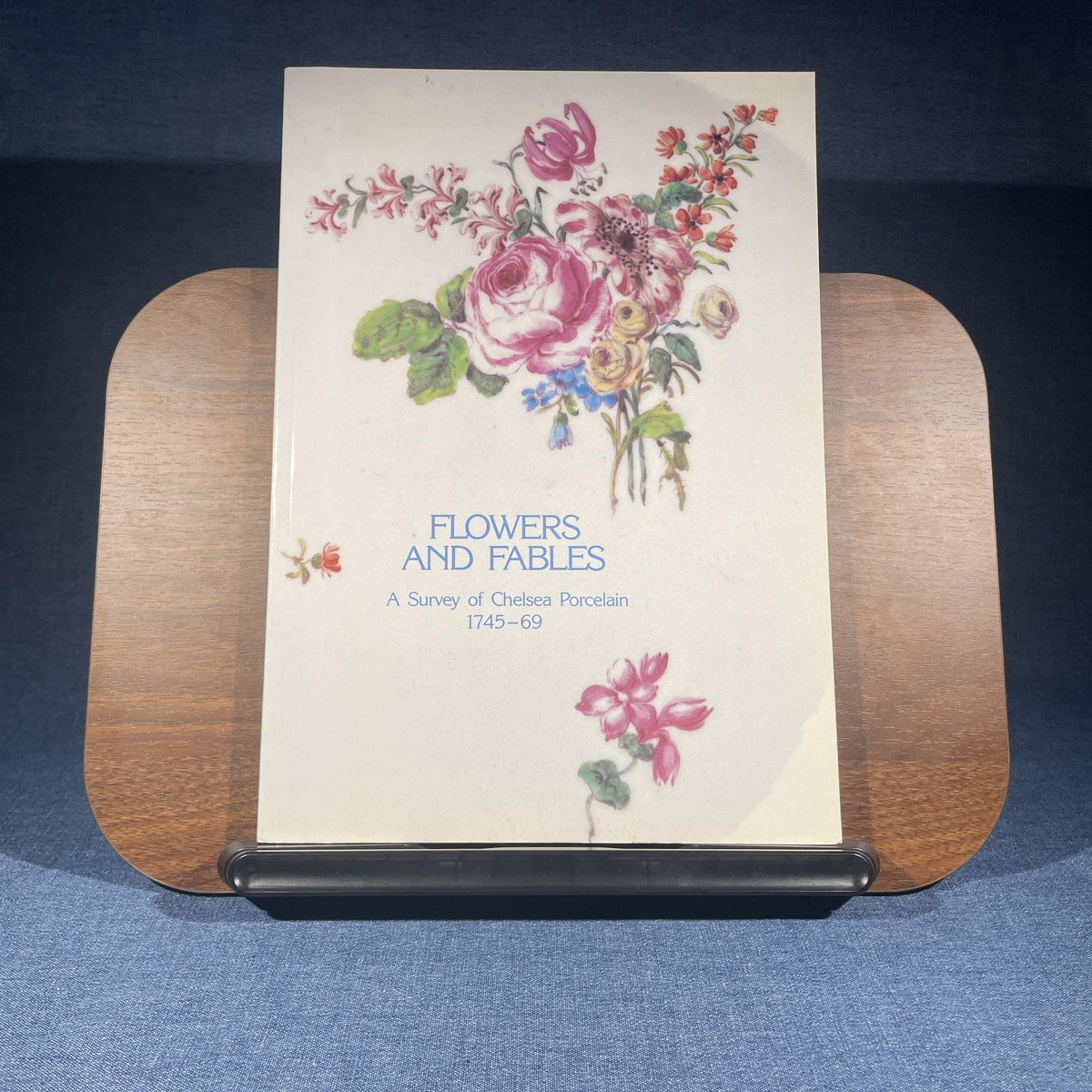 Flowers and Fables: A Survey of Chelsea Porcelain 1745–69