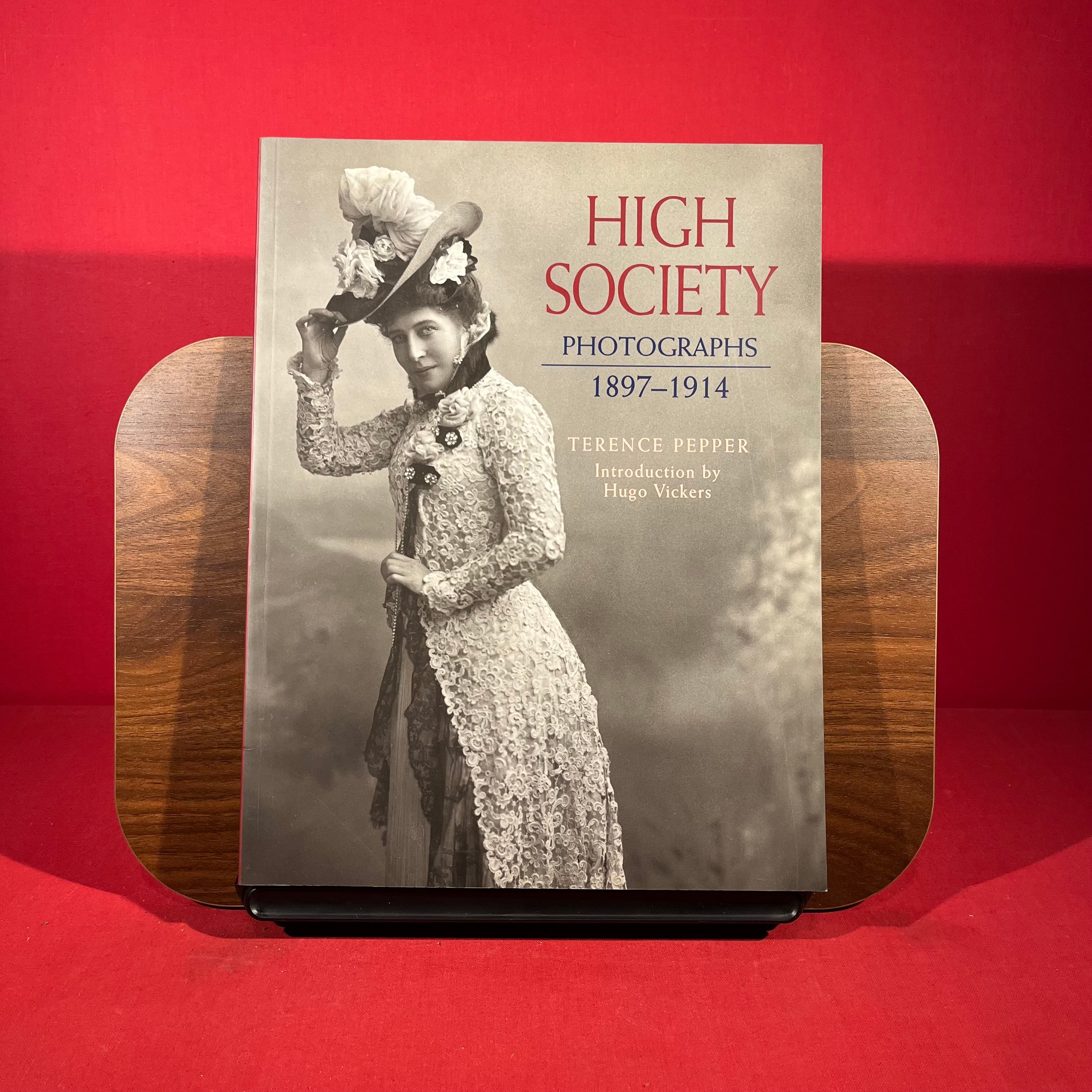 High Society: Photographs, 1897-1914