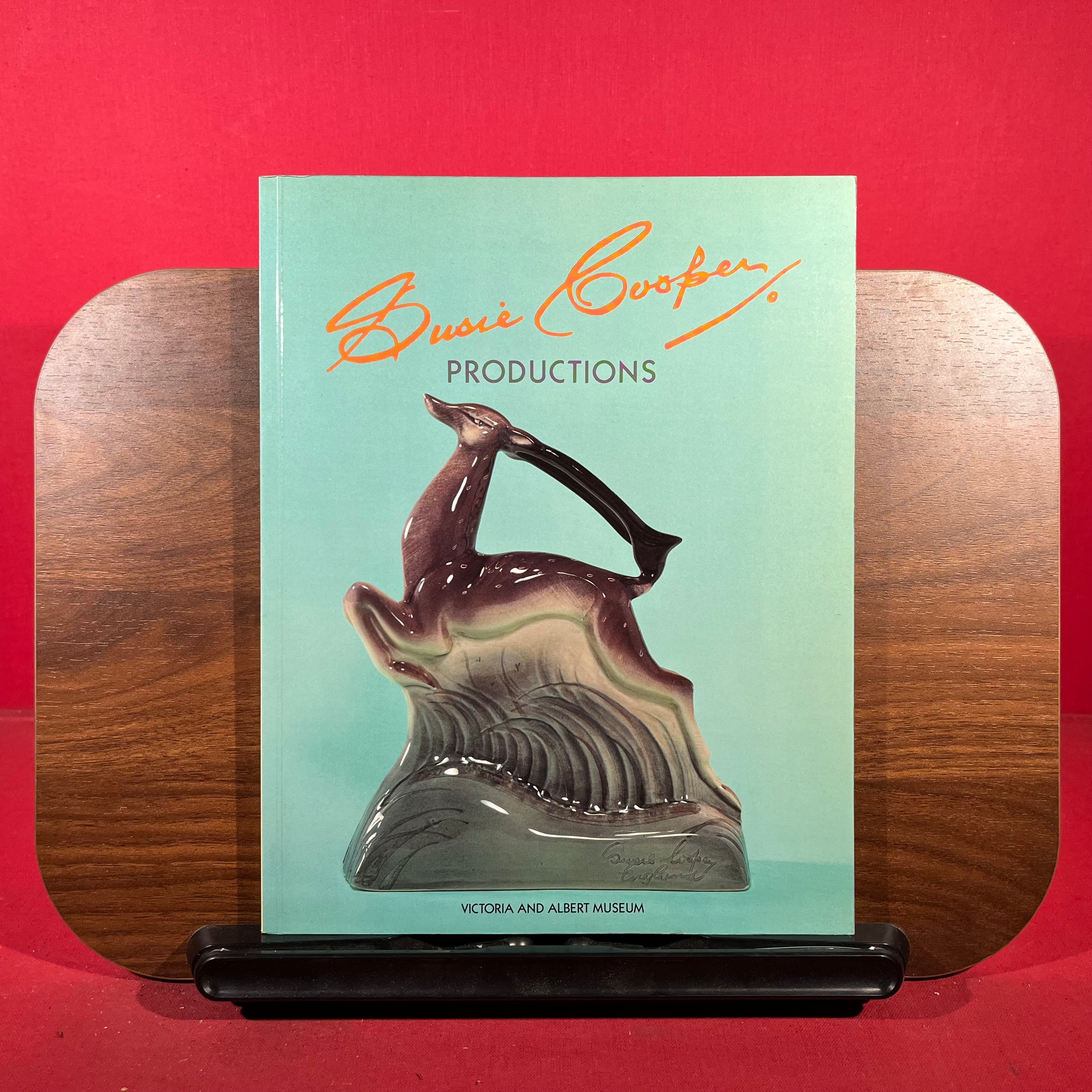 Susie Cooper Productions, exh, cat. Victoria and Albert Museum, 1987.