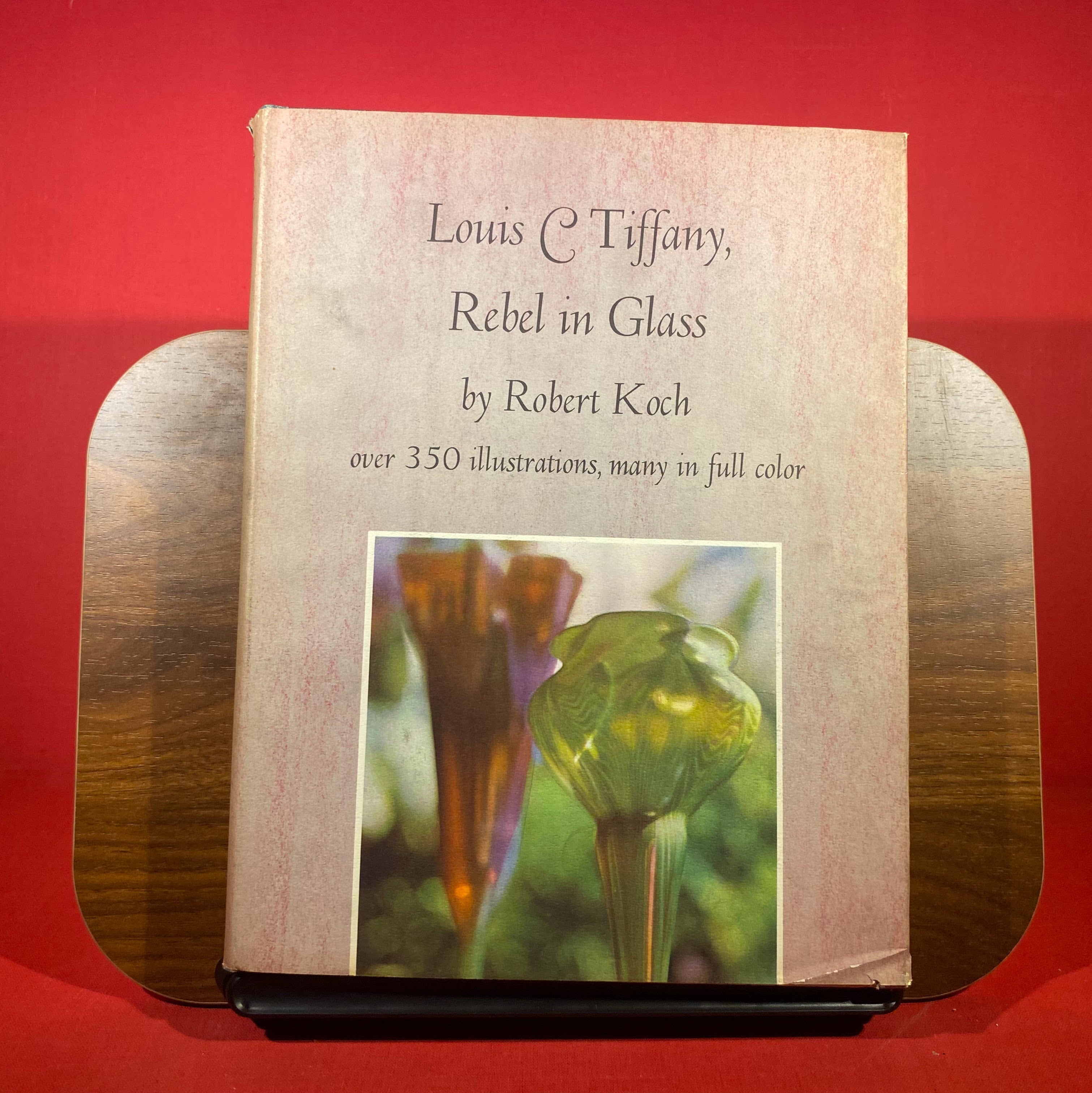 Louis C Tiffany, Rebel in Glass