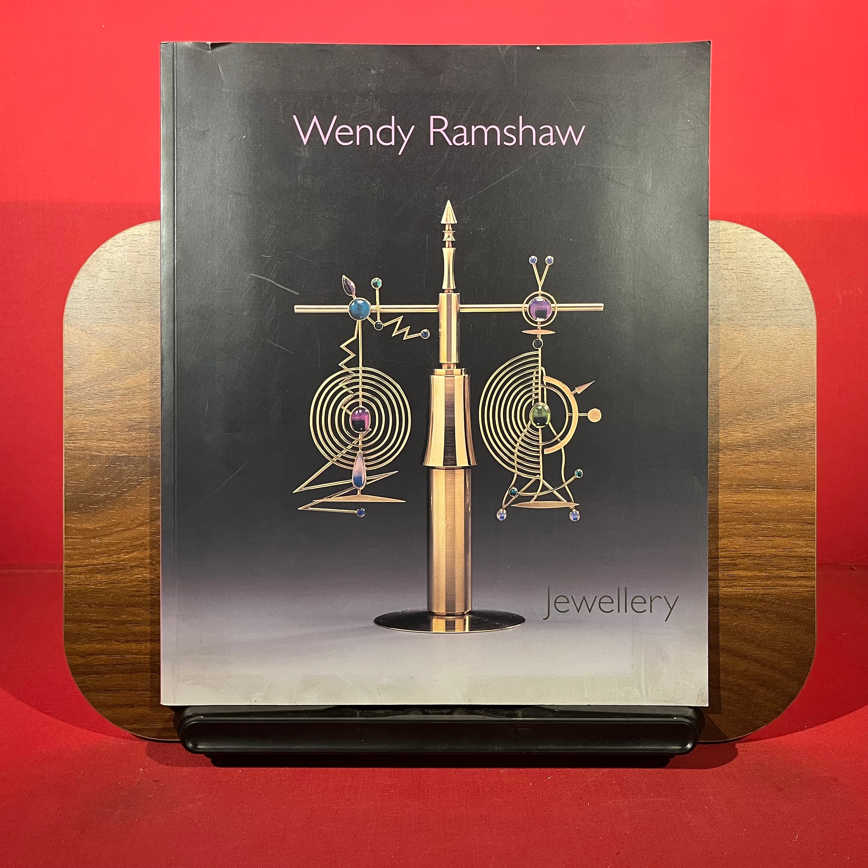 Wendy Ramshaw: Jewellery