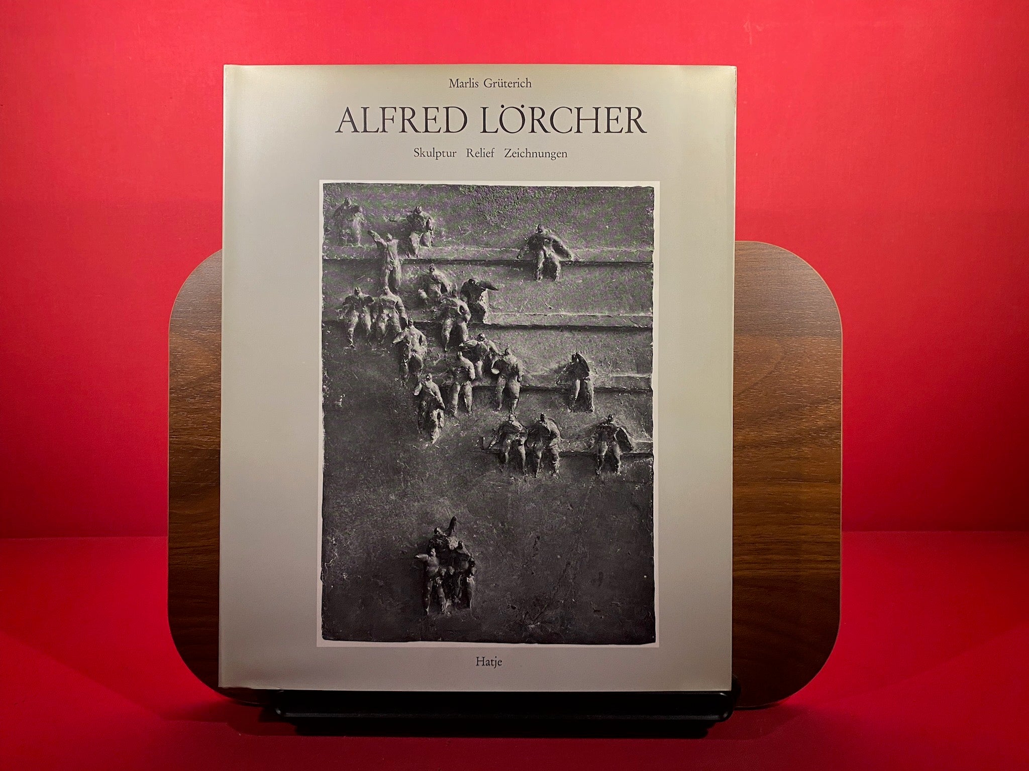 Alfred Lörcher: Skulptur, Relief, Zeichnungen. Mit Werkverzeichnissen