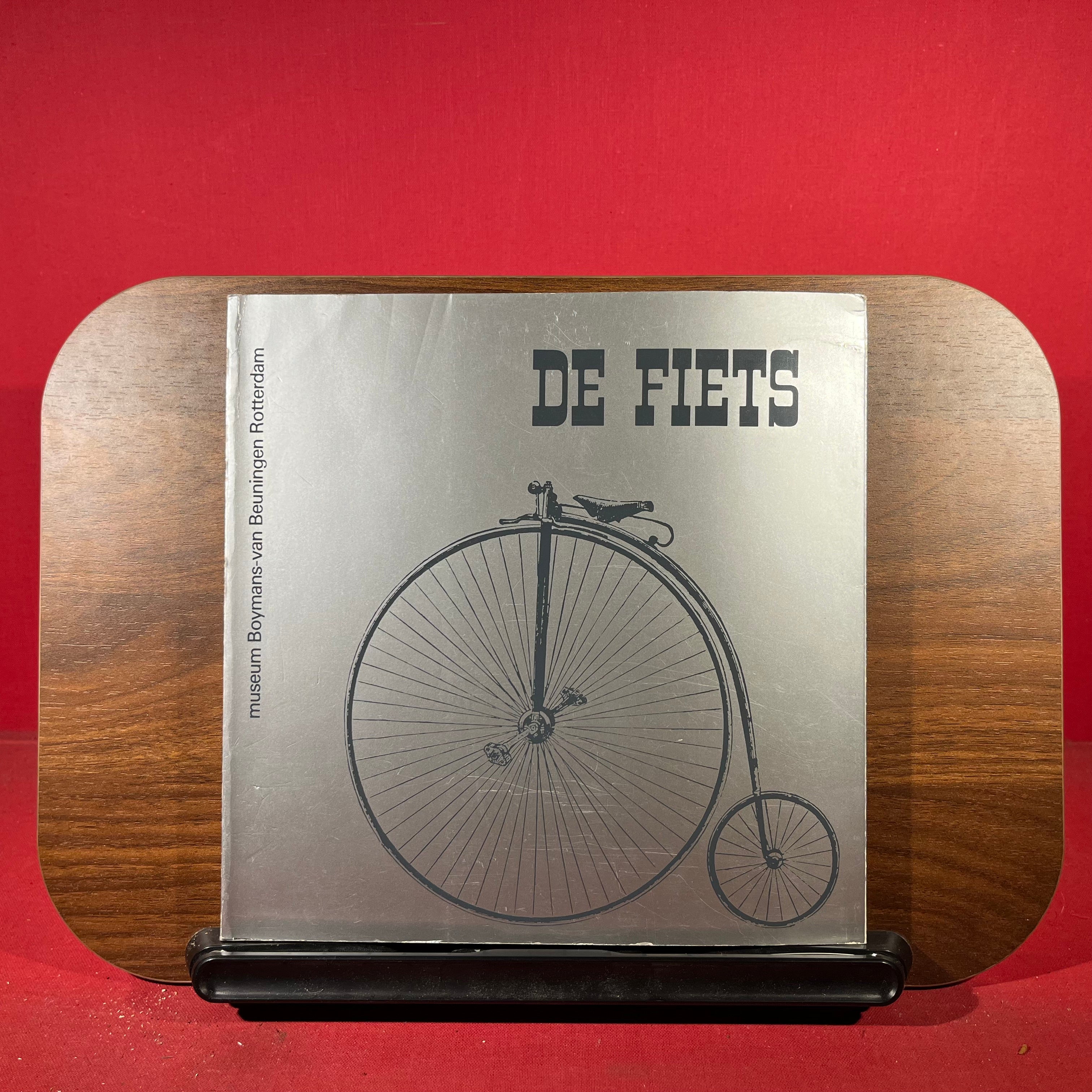De Fiets, exh.cat. Museum Boymans-van Beuninguen, Rotterdam, The Netherlands, 1977.