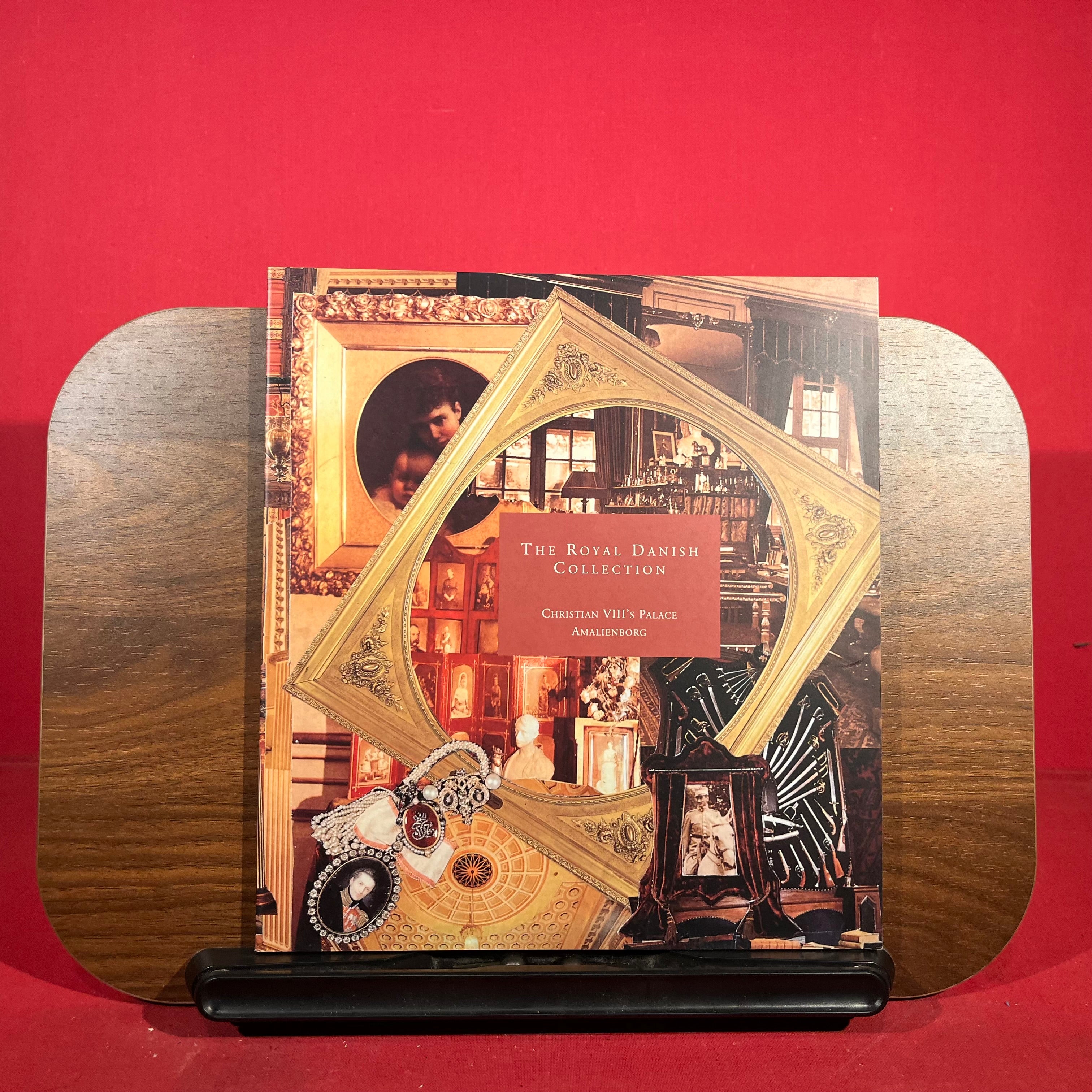 Amalienborg, Christian VIII's palæ : De danske kongers kronologiske samling