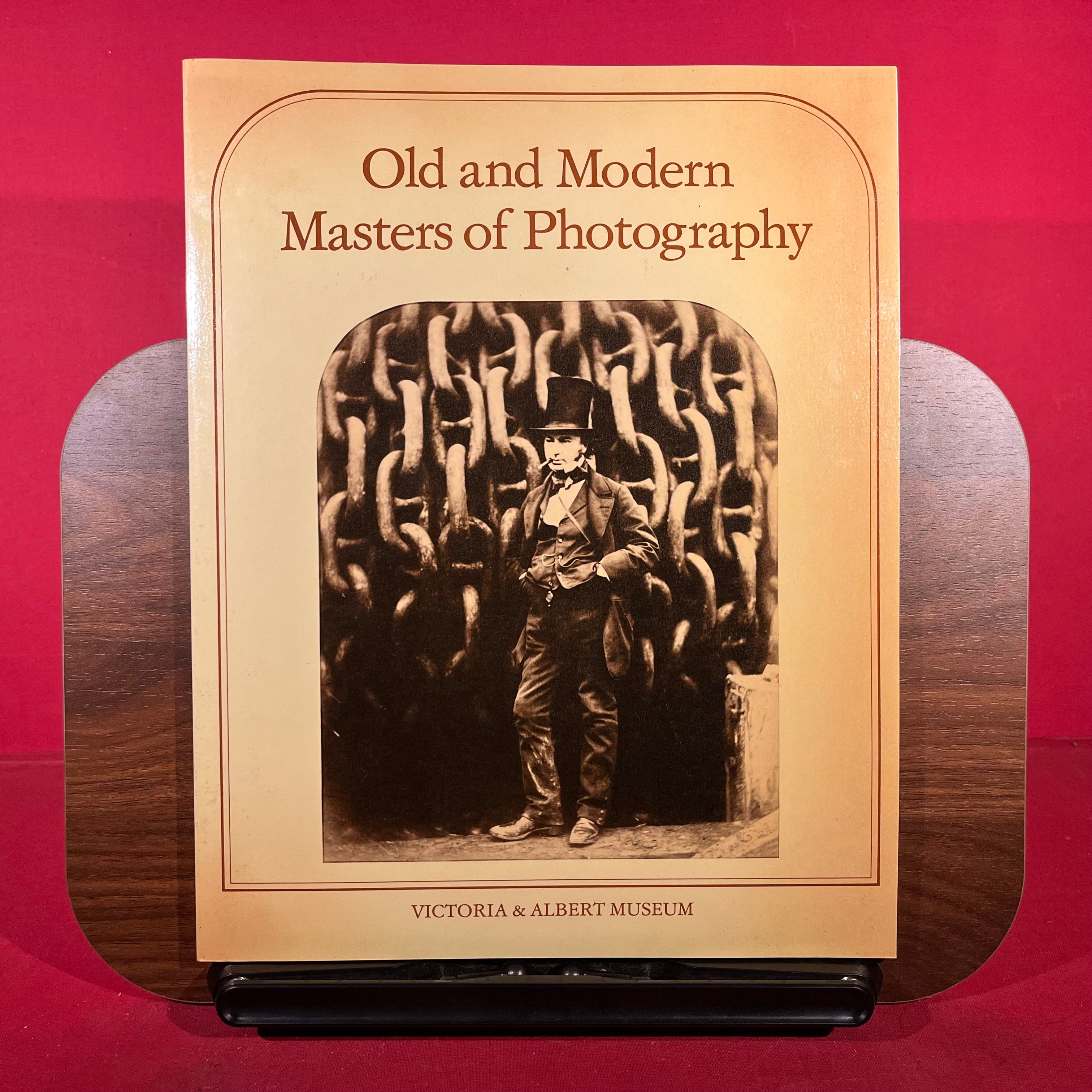 Old and Modern Masters of Photography