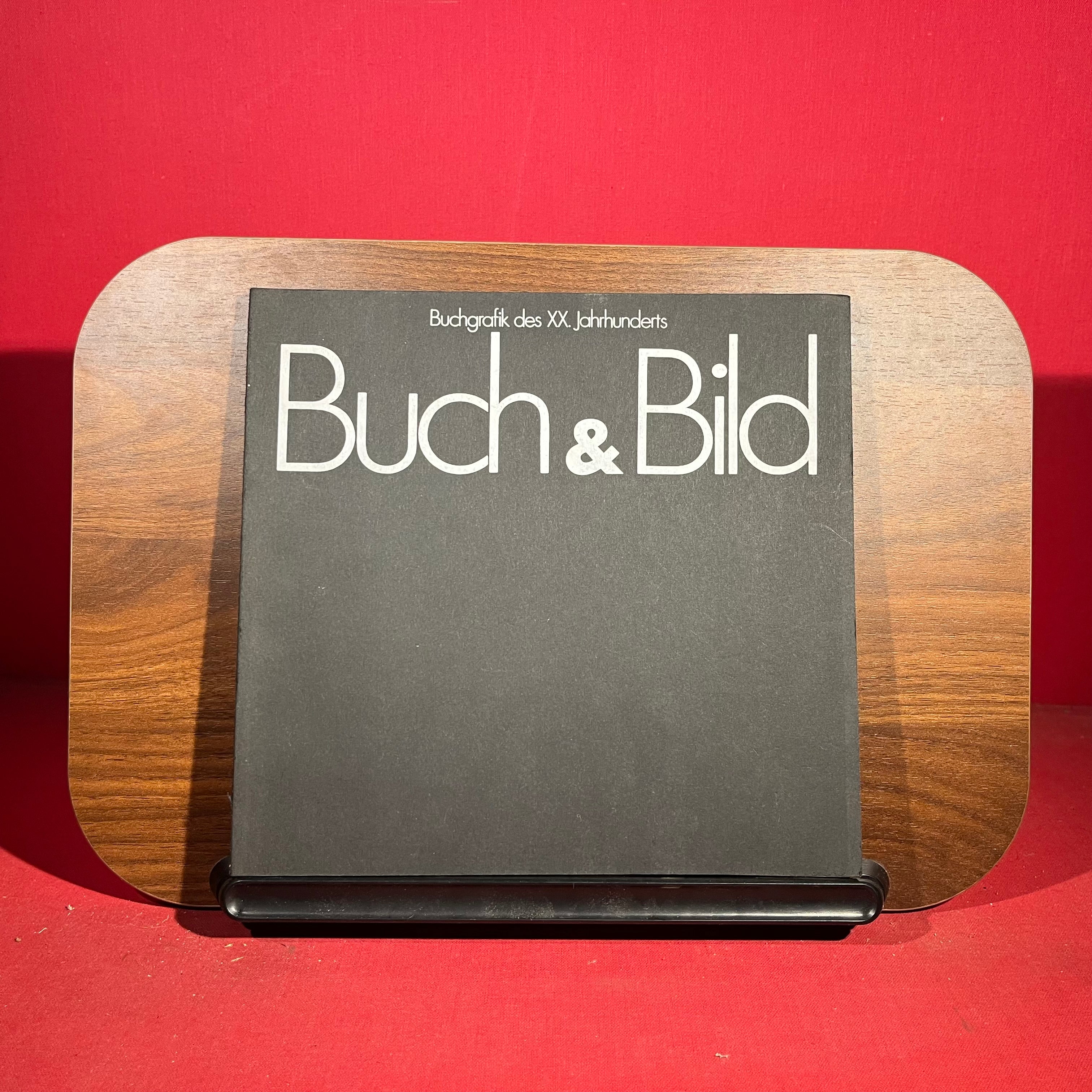 Buch & Bild : Buchgrafik des XX. Jahrhunderts, exh. cat. Kunstmuseum Dusseldorf, Germany, 1970