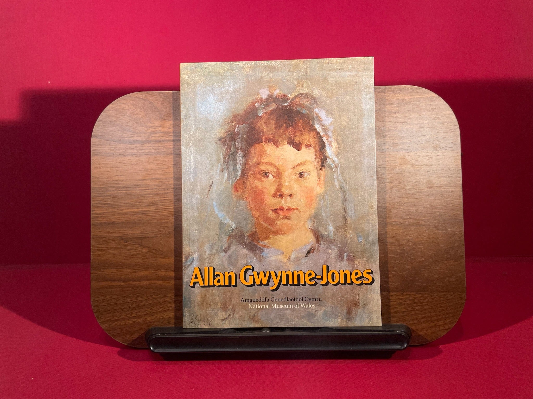 Allan Gwynne-Jones: Catalog i arddangosfa a drefnwyd gan Amgueddfa Genedlaethol Cymru mewn cydweithredia â Chyngor Celfyddydau Cymru ac Eisteddfod Genedlaethol Frenhinol Cymru, Abertawe, 1982