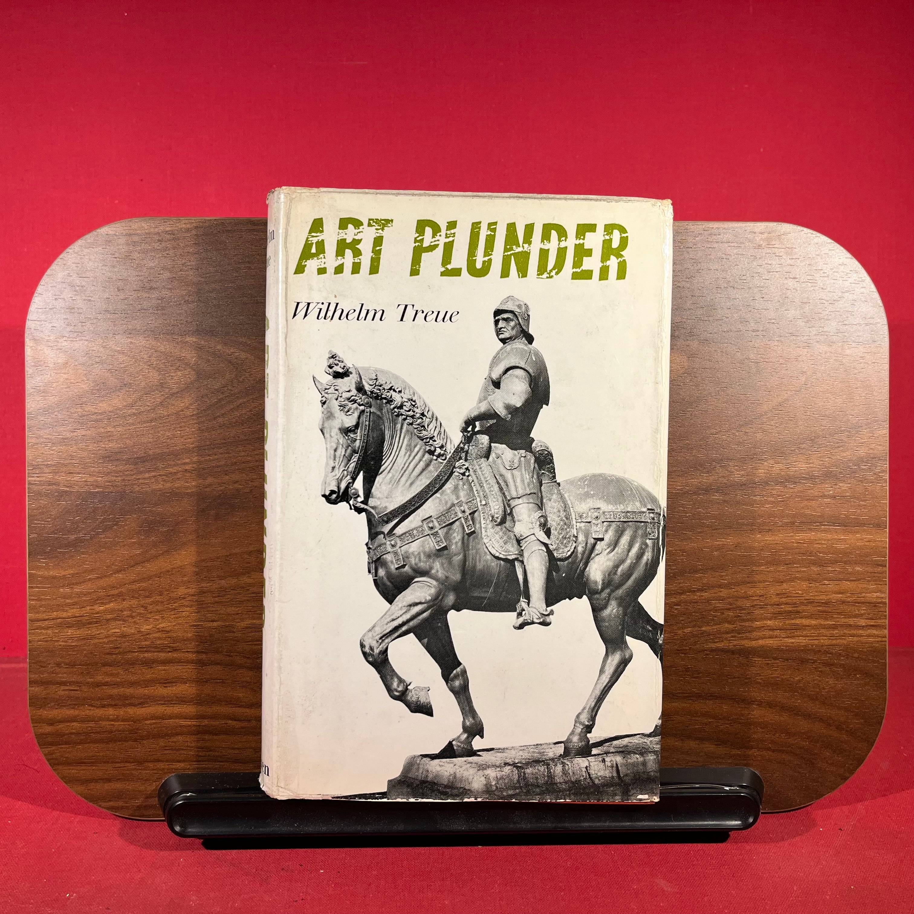 Art Plunder