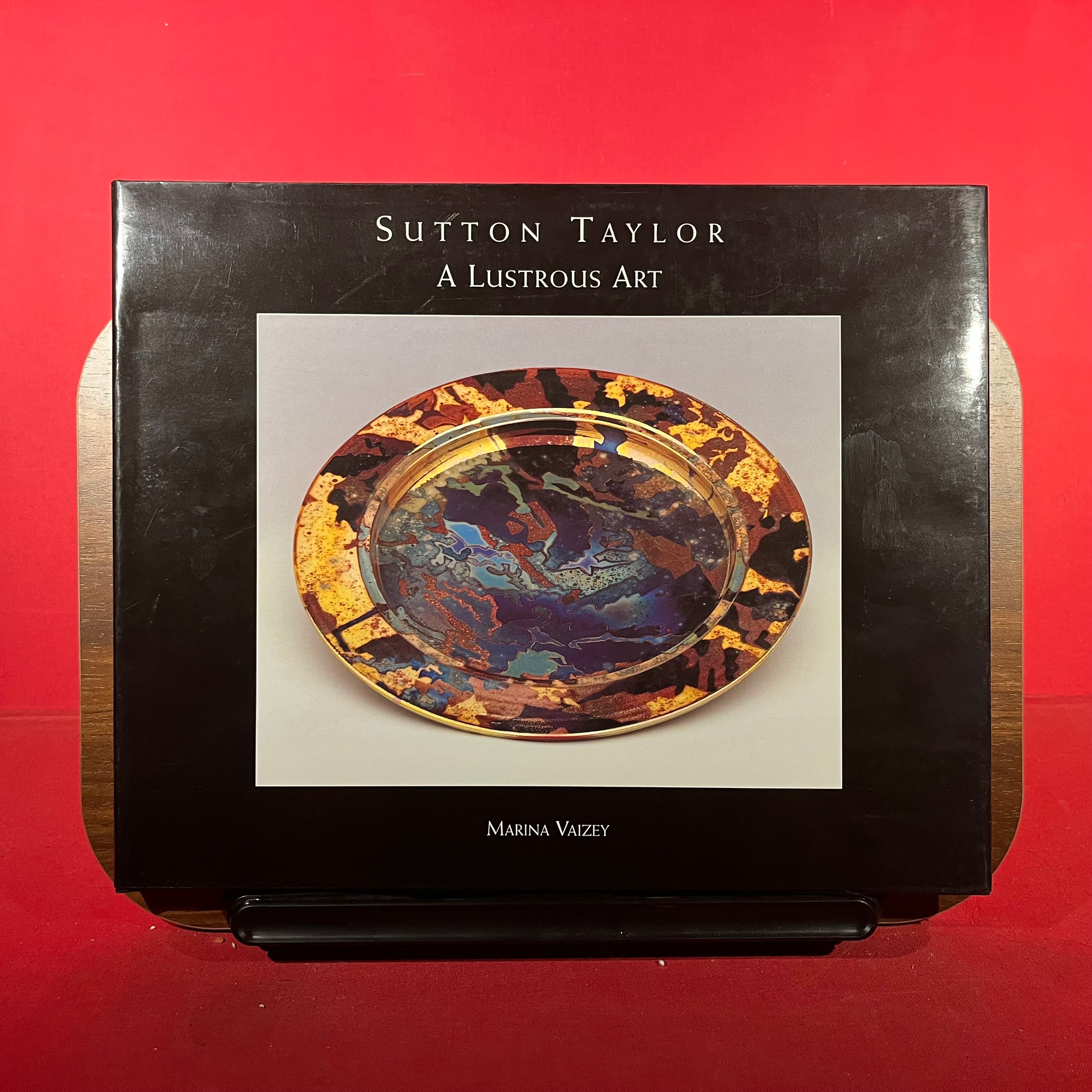 Sutton Taylor: A Lustrous Art