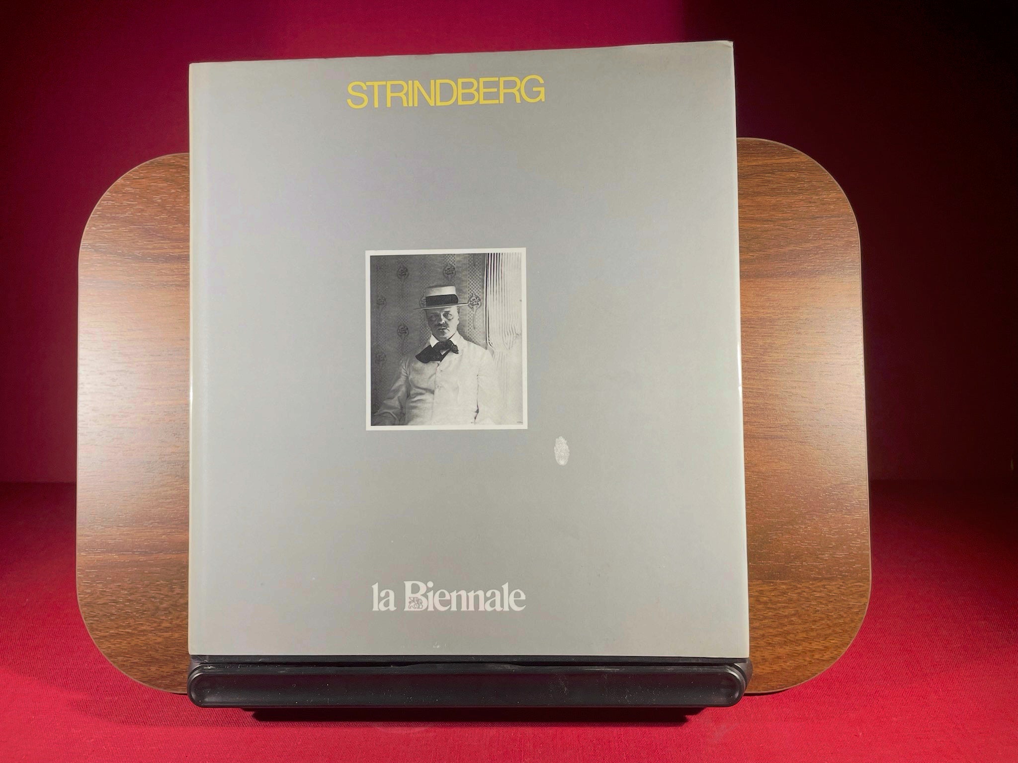 Images from the Strindberg planet