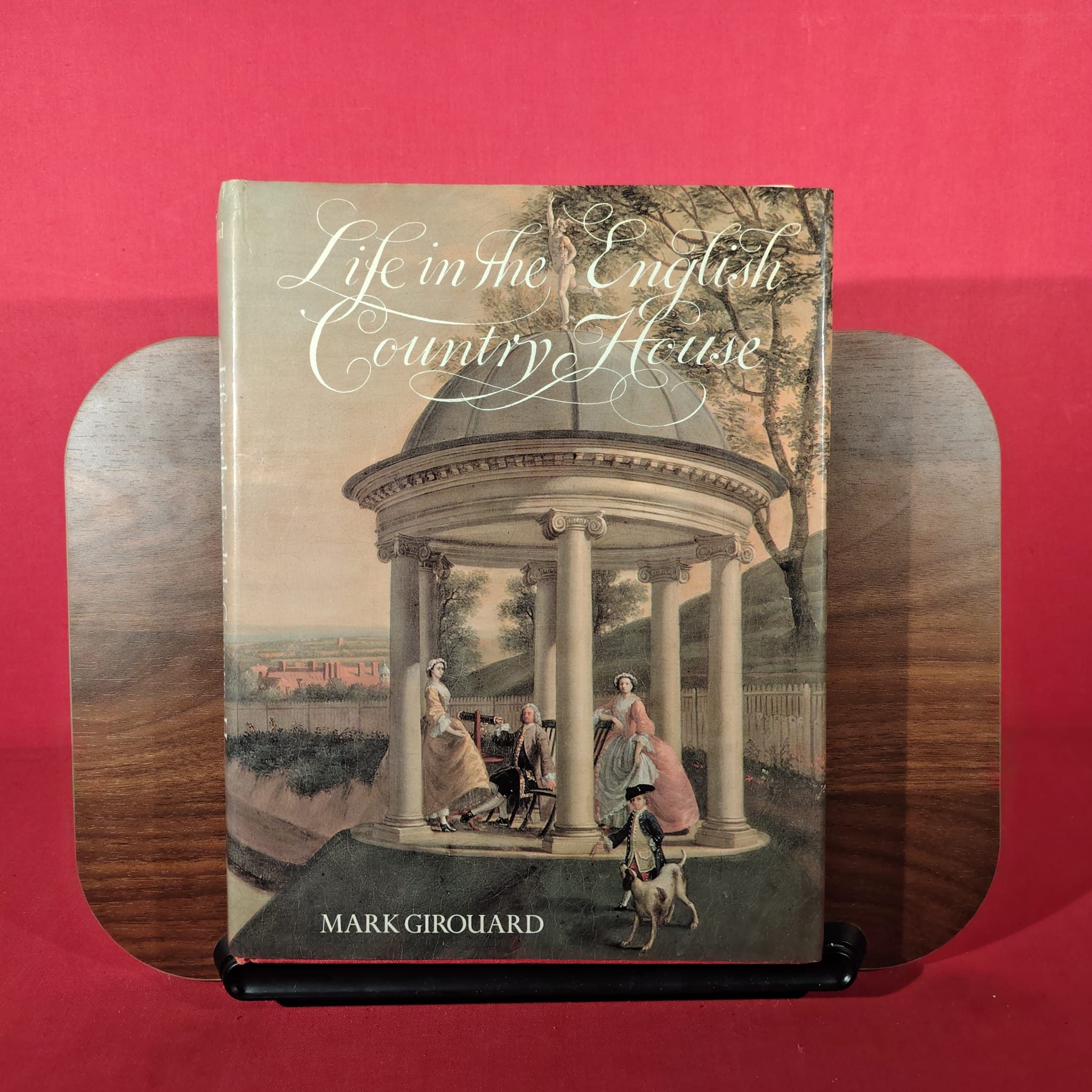 Life in the English Country House: A Social and Architectural History