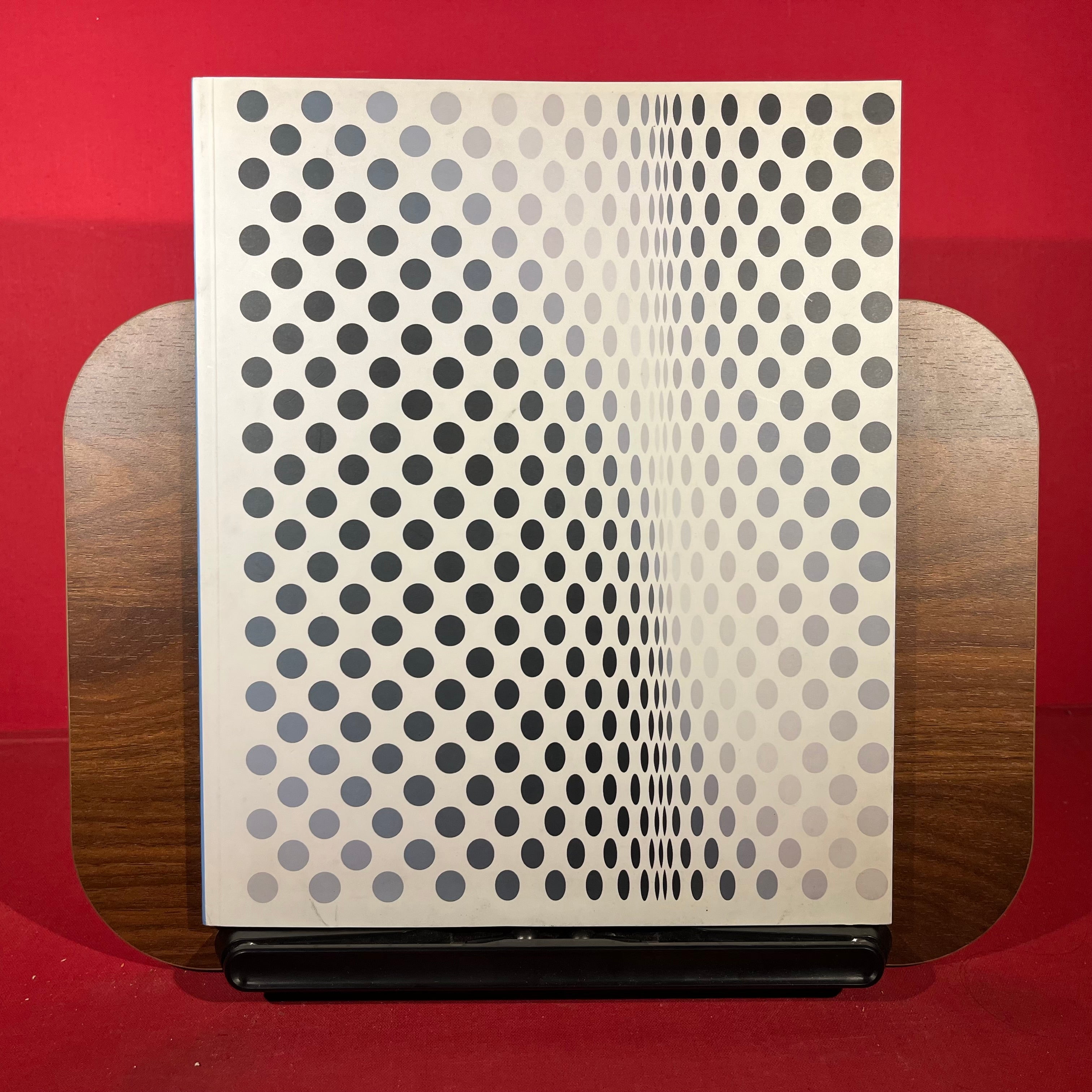 Bridget Riley: Works 1961-1998