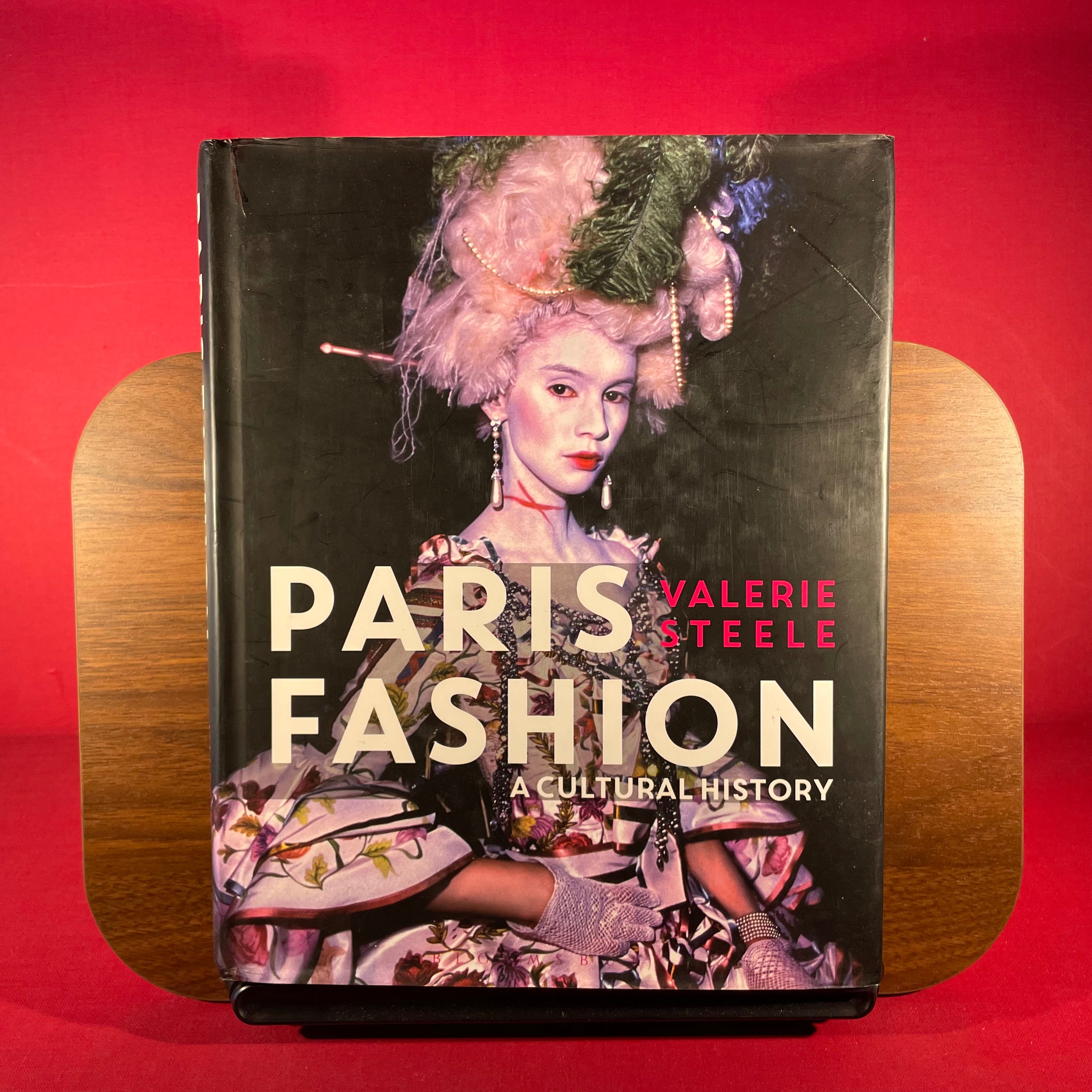Paris Fashion: A Cultural History