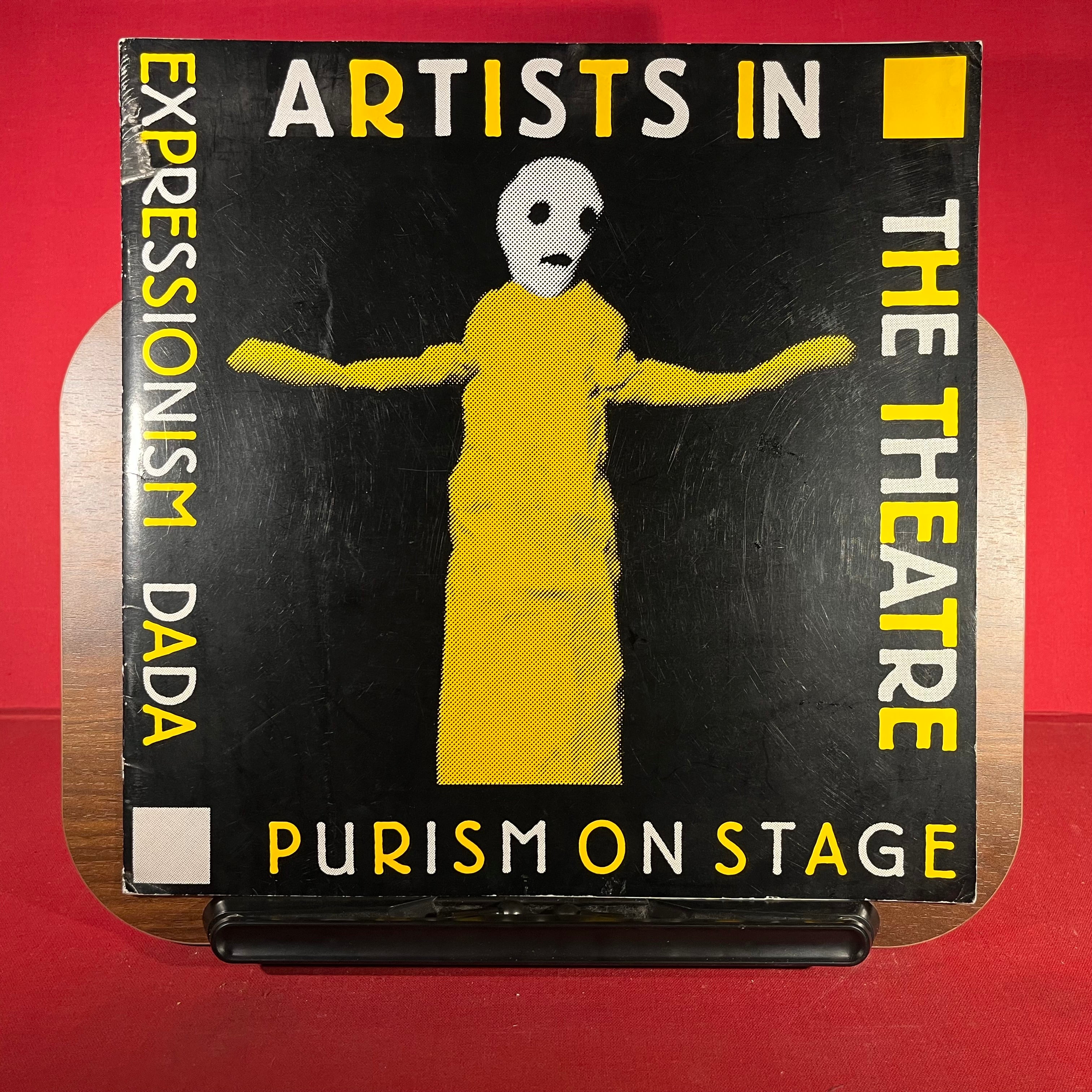 Artists in the theatre: Expressionism, dada, purism on stage