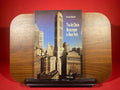 The art deco skyscraper in New York