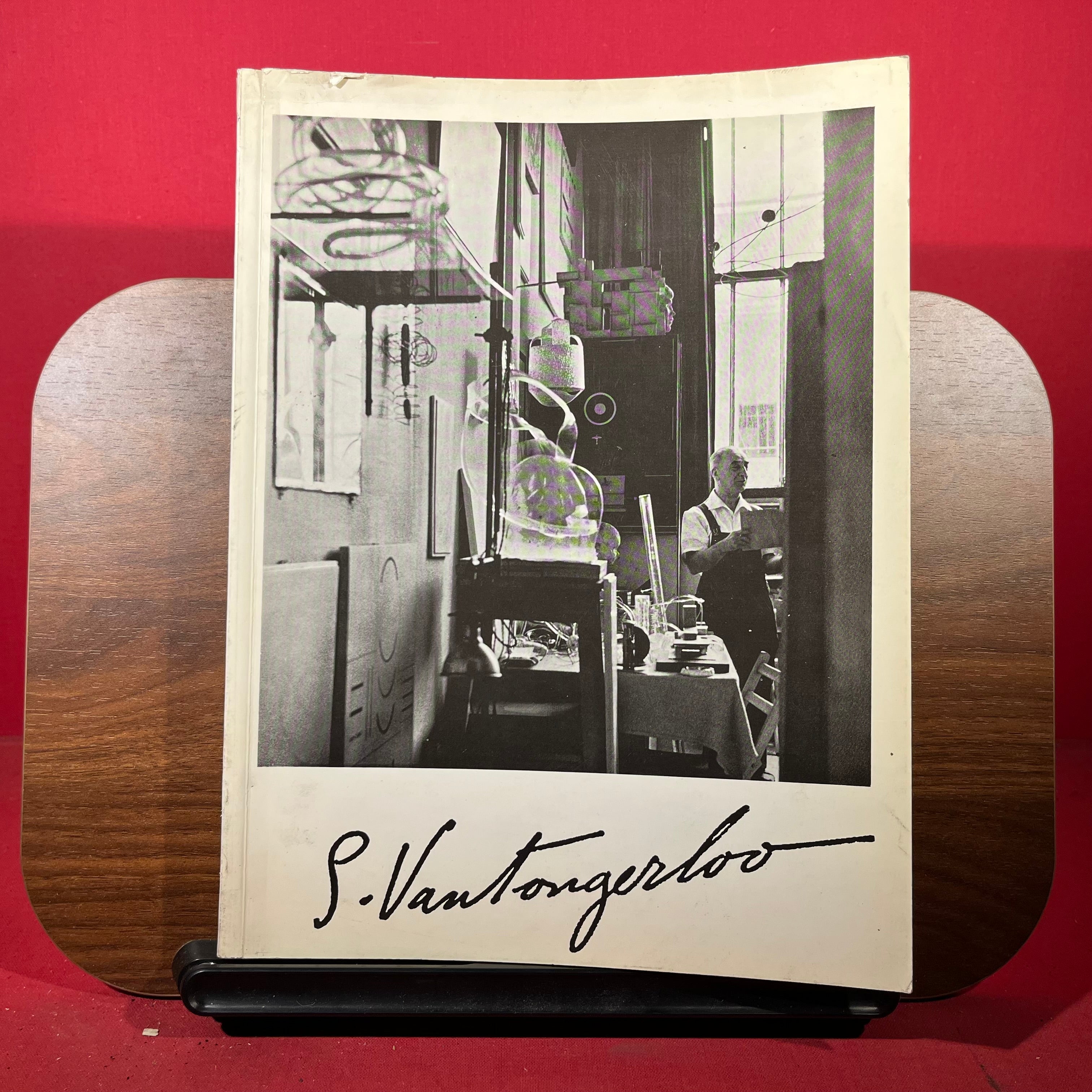 Georges Vantongerloo : A Traveling Retrospective Exhibition, exh. cat. Washington Corcoran Gallery of Art, USA, etc, 1980