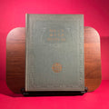 Men's Wear Display : A Practical Work on Window Showmanship and Interior Planning and Equipment