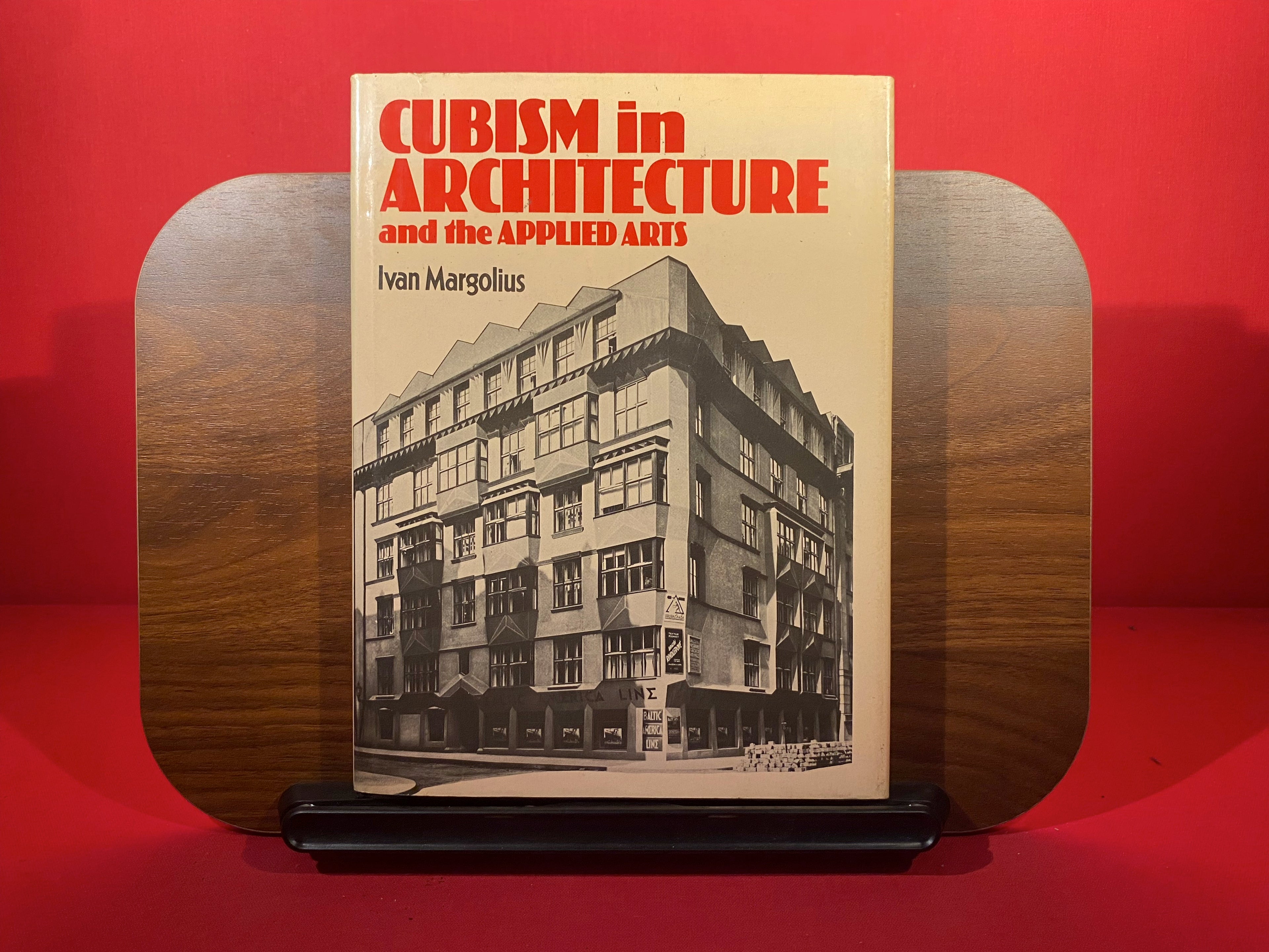 Cubism in architecture and the applied arts : Bohemia and France, 1910-1914