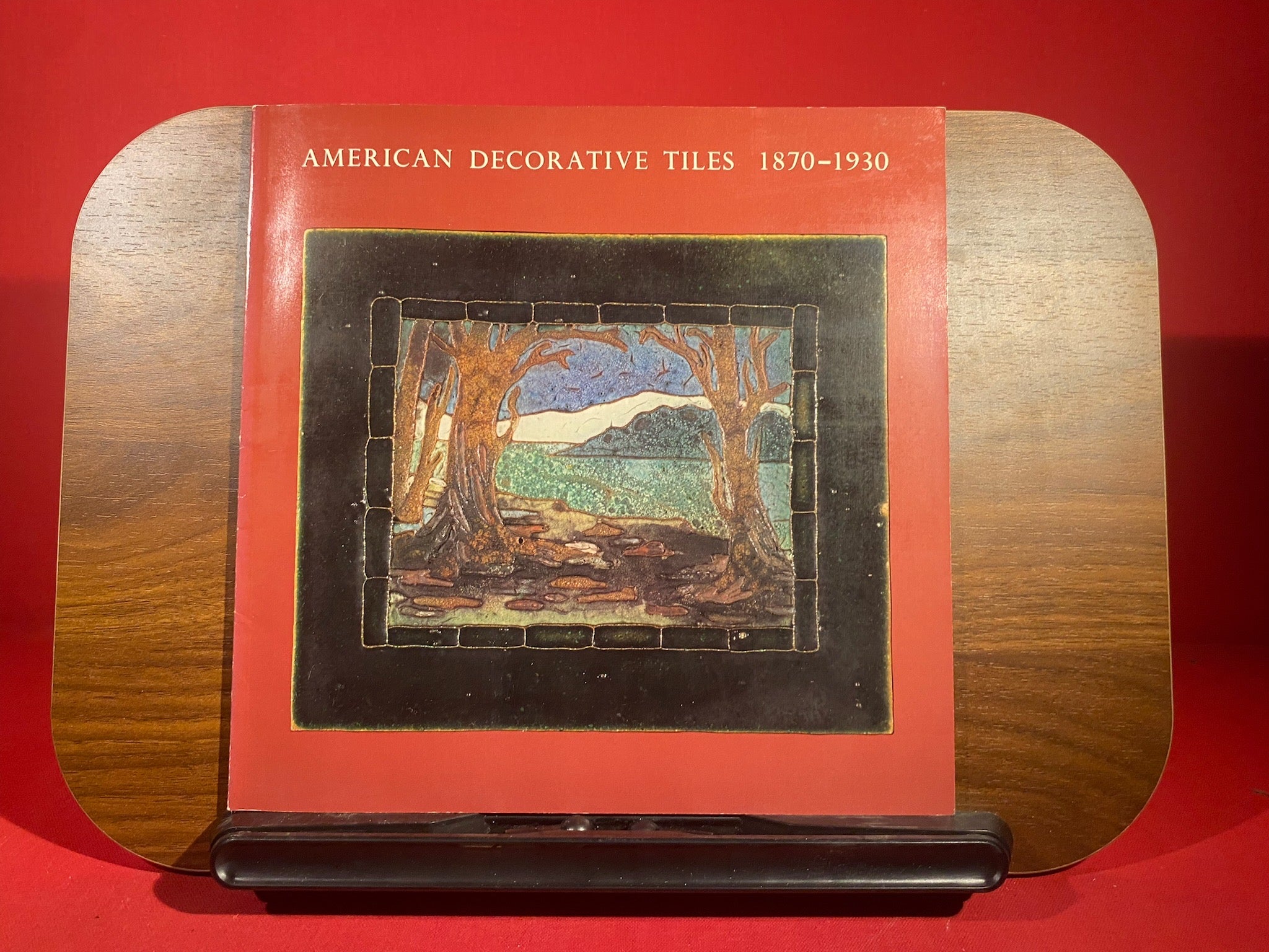 American decorative tiles, 1870-1930