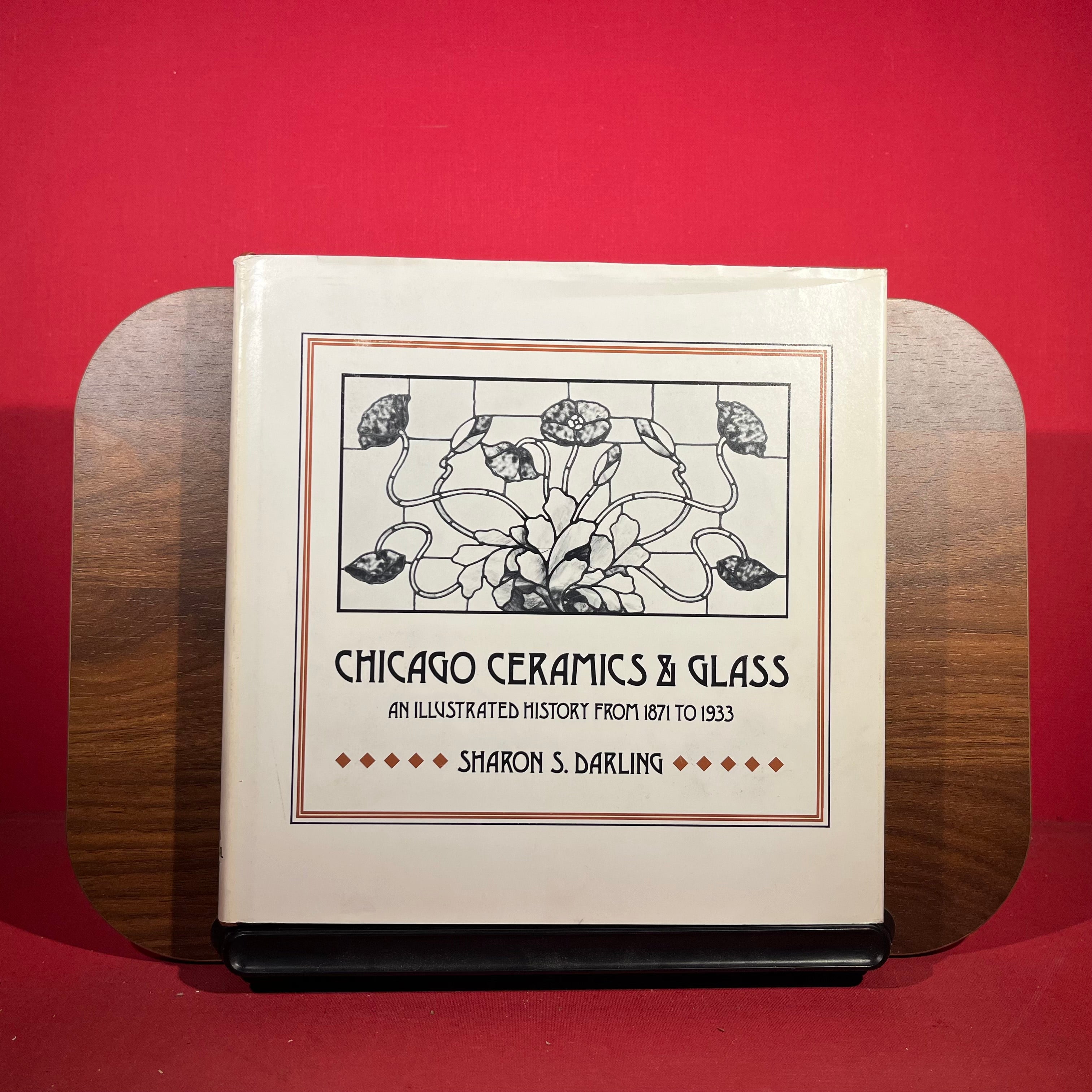 Chicago Ceramics & Glass
