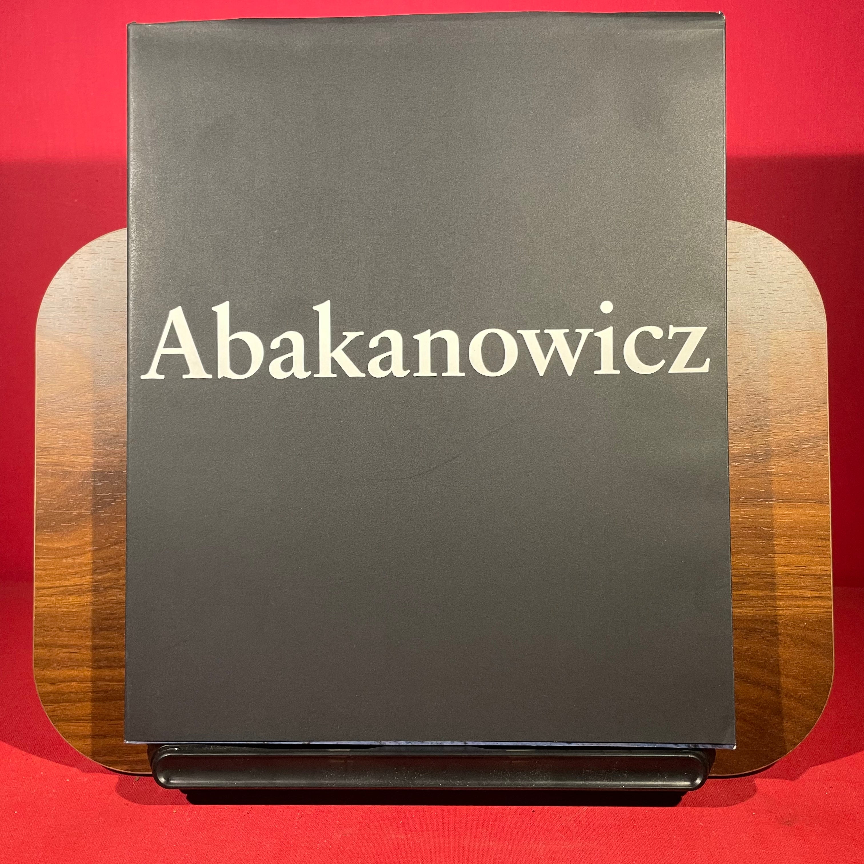 Magdalena Abakanowicz: Museum of Contemporary Art, Chicago