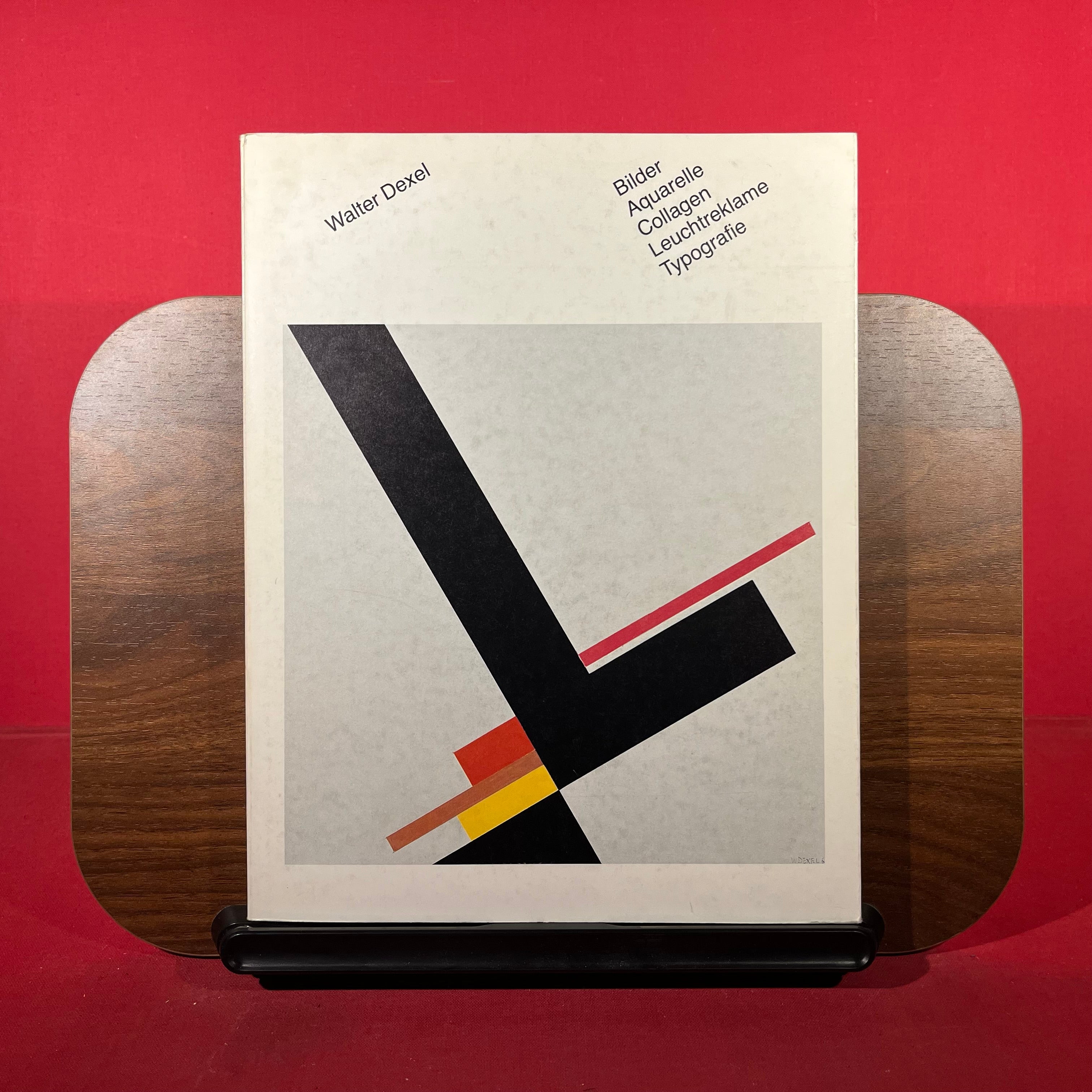 Walter Dexel : Bilder, Aquarelle, Collagen, Leuchtreklame, Typografie, exh. cat. Westfalisches Landesmuseum fur Kunst und Kulturgeschichte Munster Landschaftsverband Westfalen-Lippe, Germany, 1979