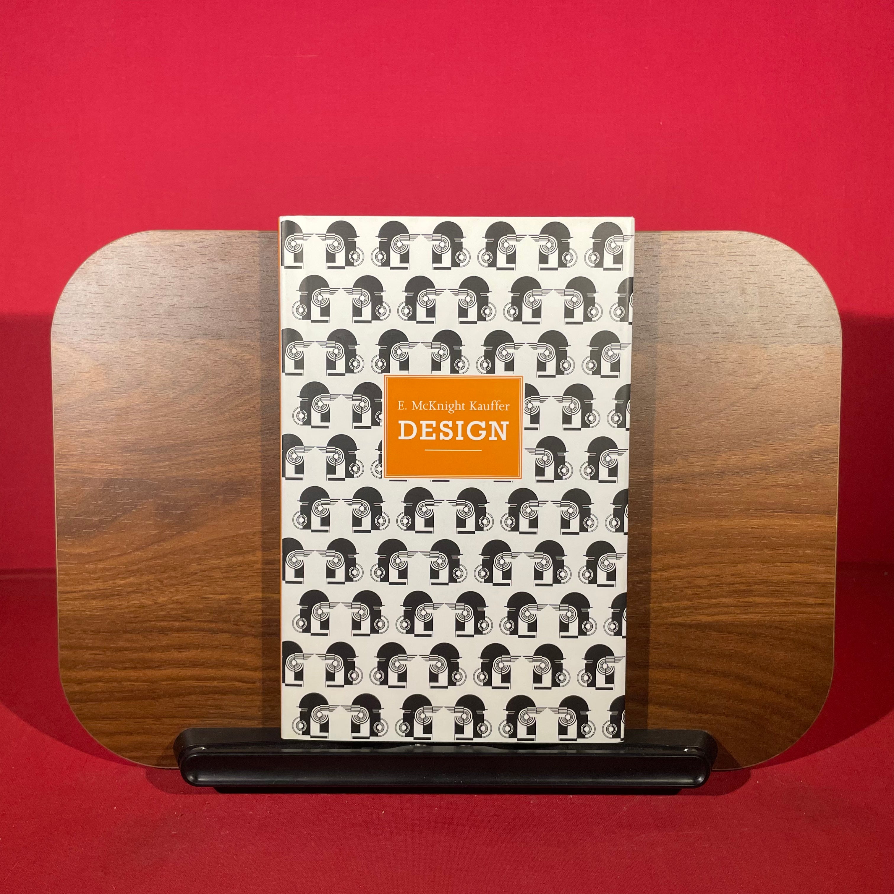 E. Mcknight Kauffer: Design (Design Series)