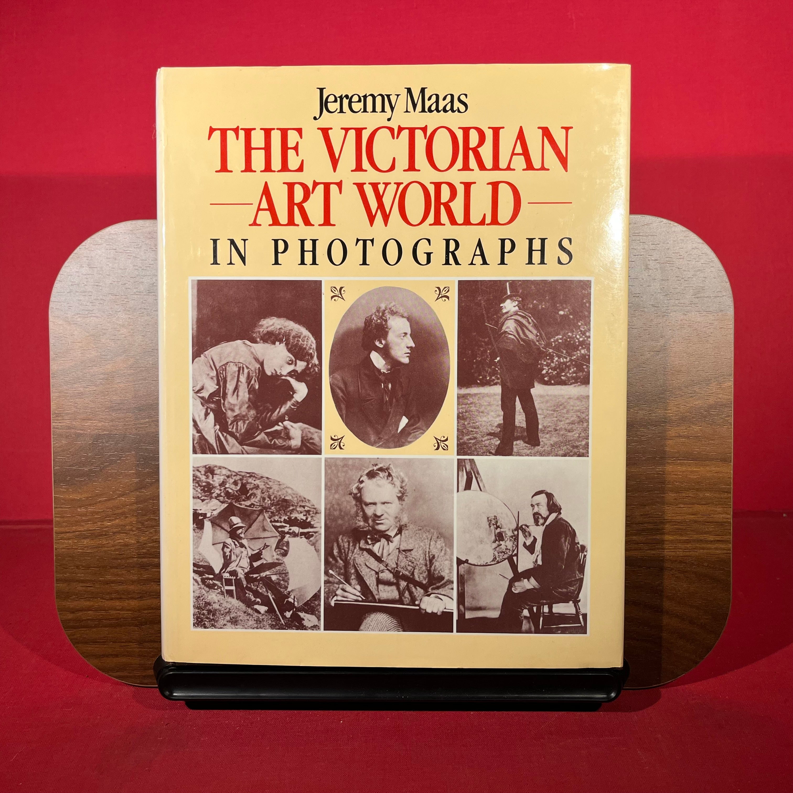 Victorian Art World in Photographs