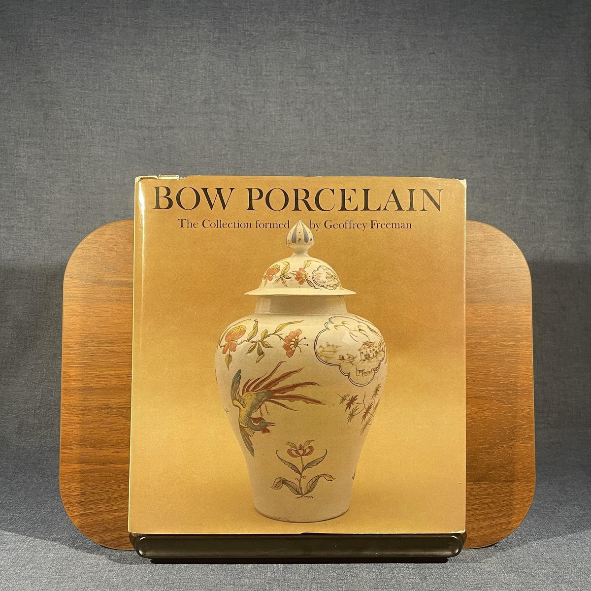 Bow Porcelain: The Collection formed by Geoffrey Freeman