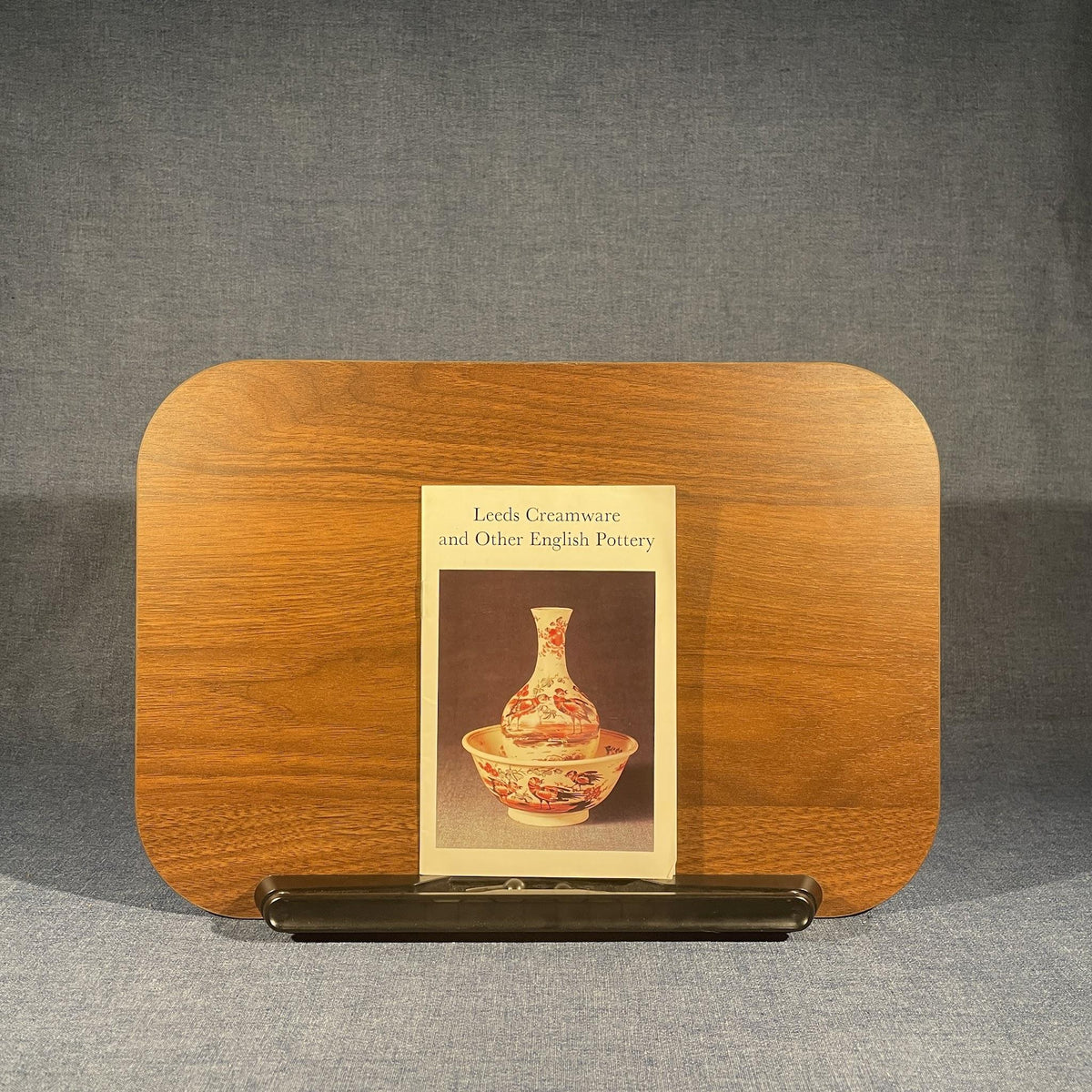 Leeds Creamware and Other English Pottery