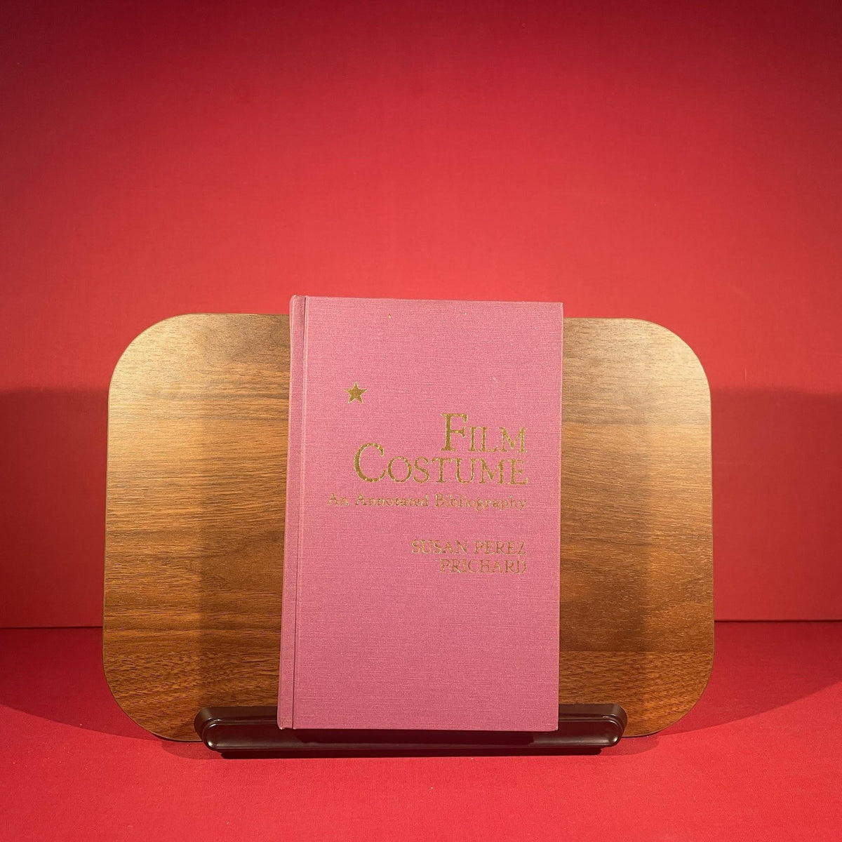 Film Costume: An Annotated Bibliography