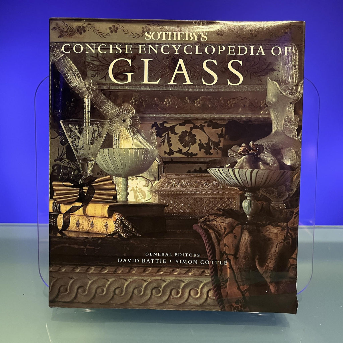 Sotheby's Concise Encyclopedia of Glass