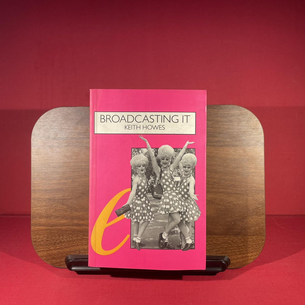 Broadcasting it: Encyclopedia of Homosexuality on Film, Radio and TV in the UK, 1923-93 (Cassell Lesbian and Gay Studies)