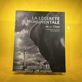 La Legerete Monumentale de li Chen: Premiere Exposition de Sculptures (Place vendome, Paris)