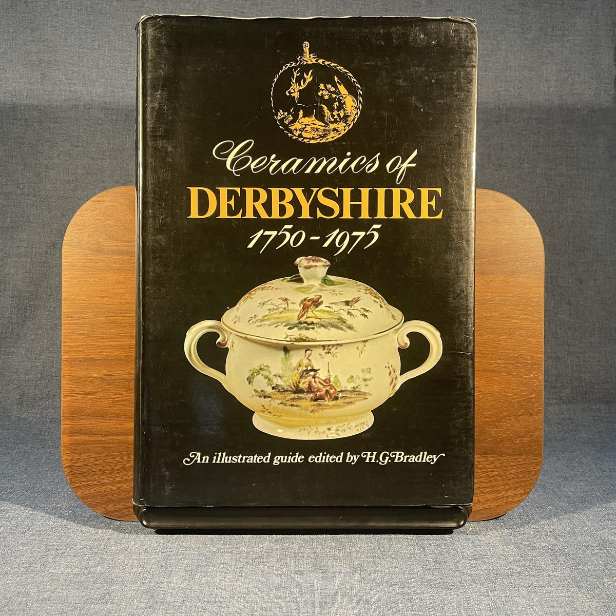 Ceramics of Derbyshire 1750–1975