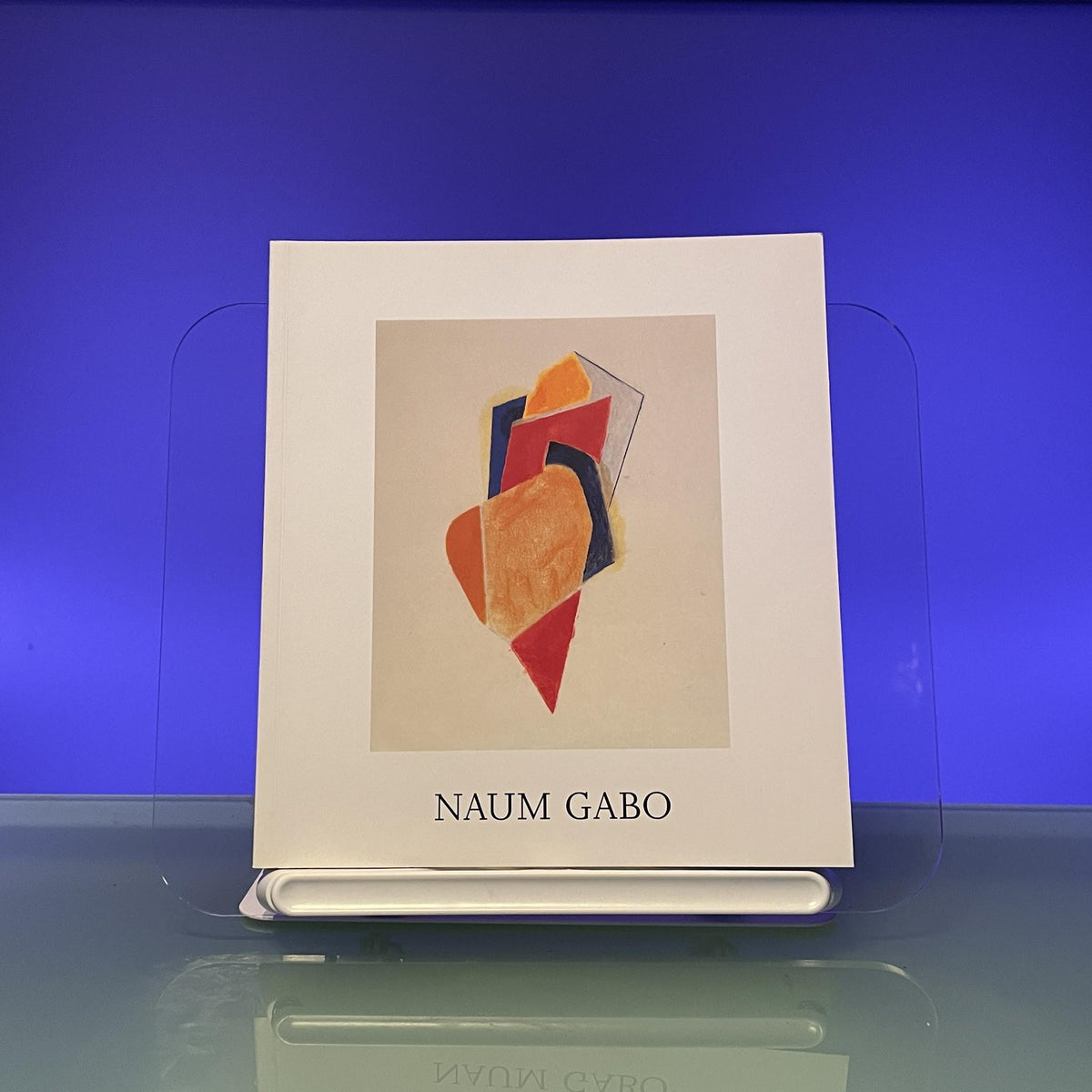 Naum Gabo - Gabo and Colour
