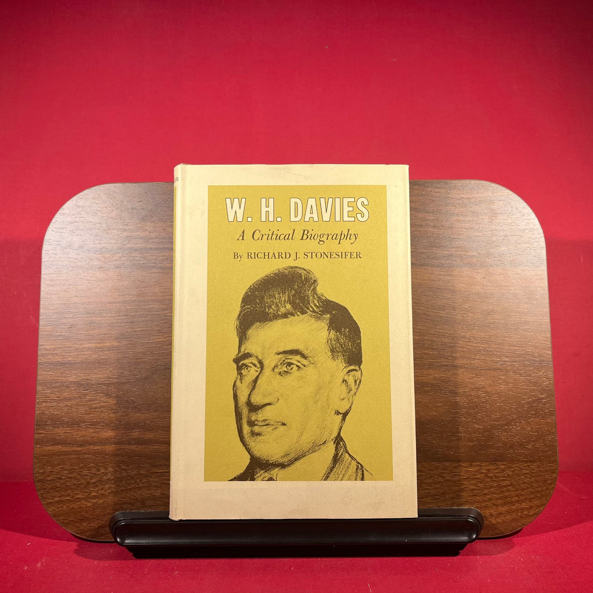 W.H. Davies: A Critical Biography