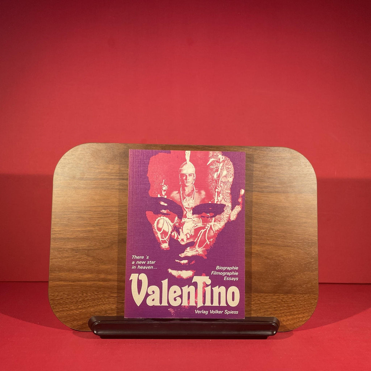 There is a New Star in Heaven, Valentino Biographie