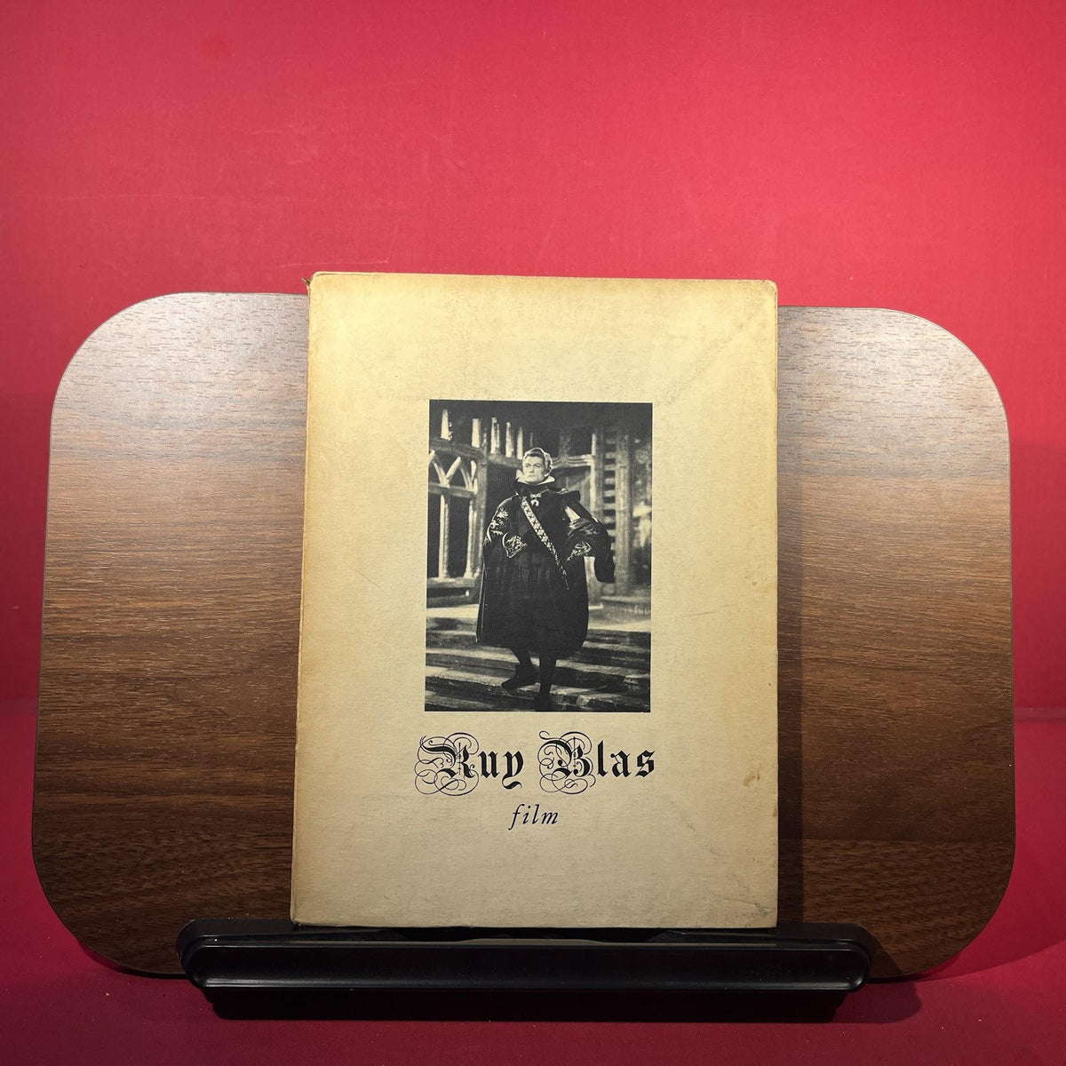Ruy Blas: adapte pour l'ecran par Jean Cocteau et mise en scene par Pierre Billon