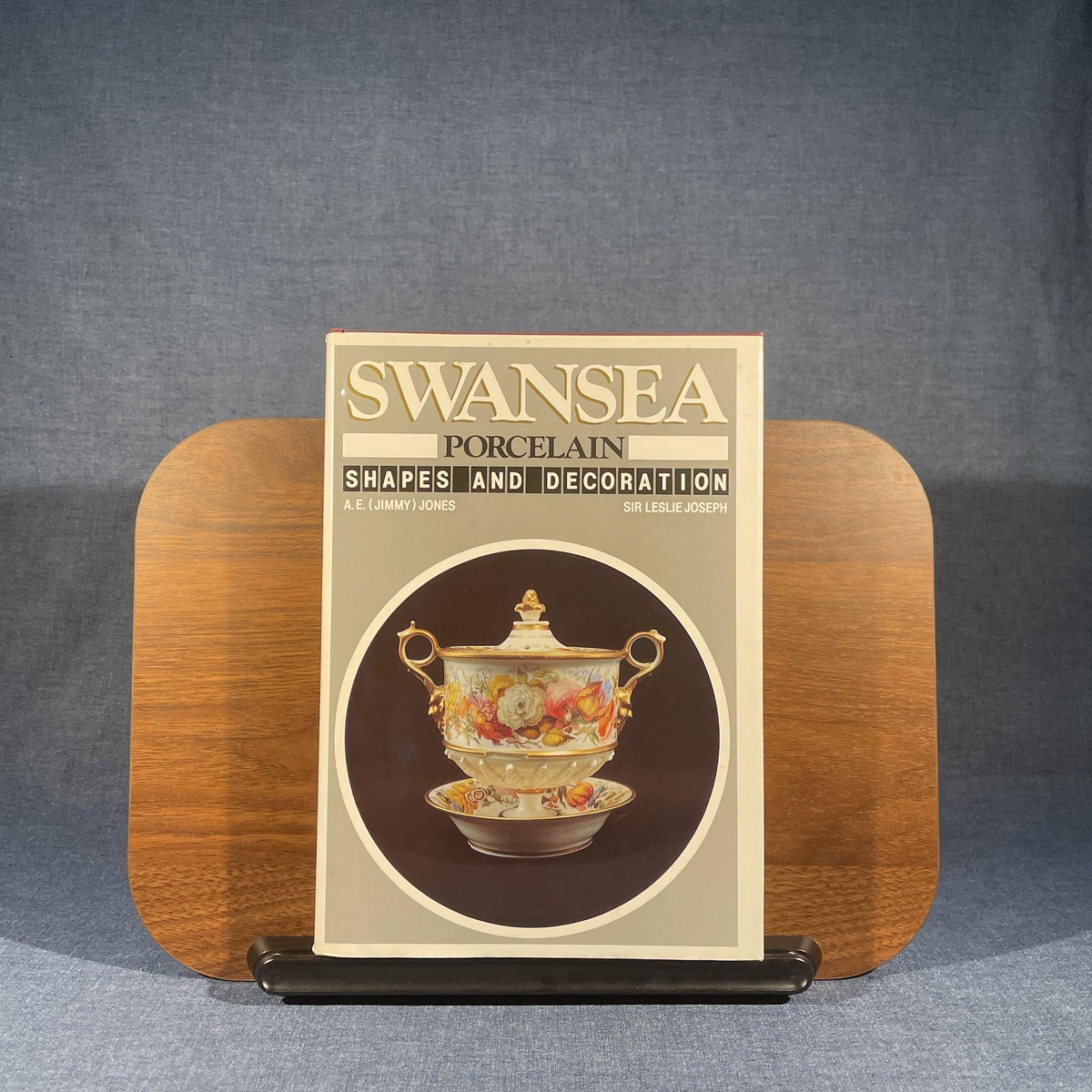 Swansea Porcelain: Shapes and Decoration