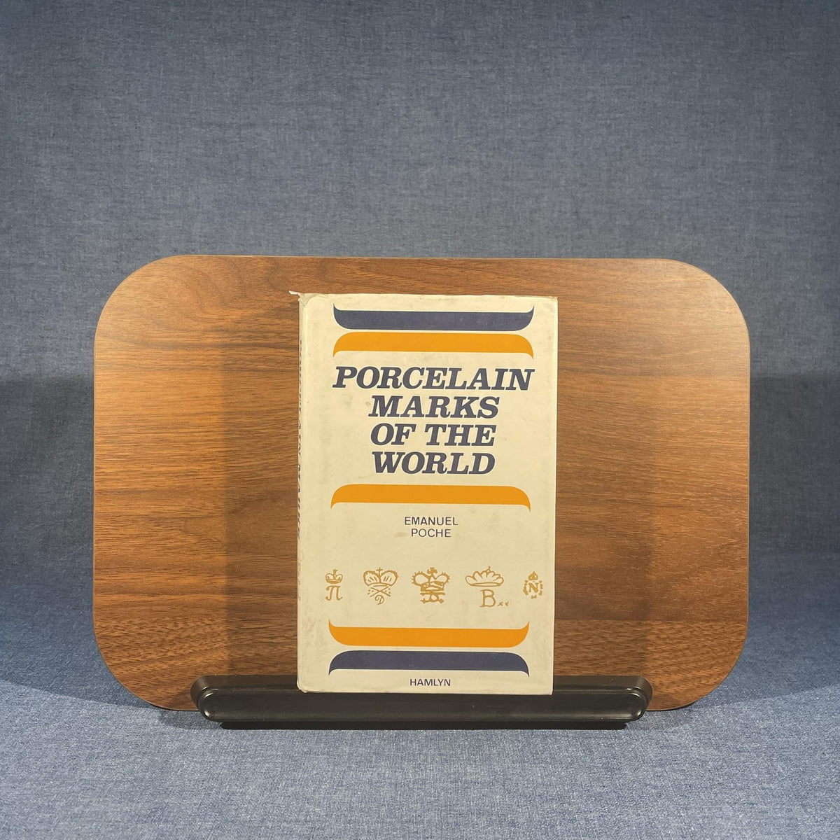 Porcelain Marks of the World