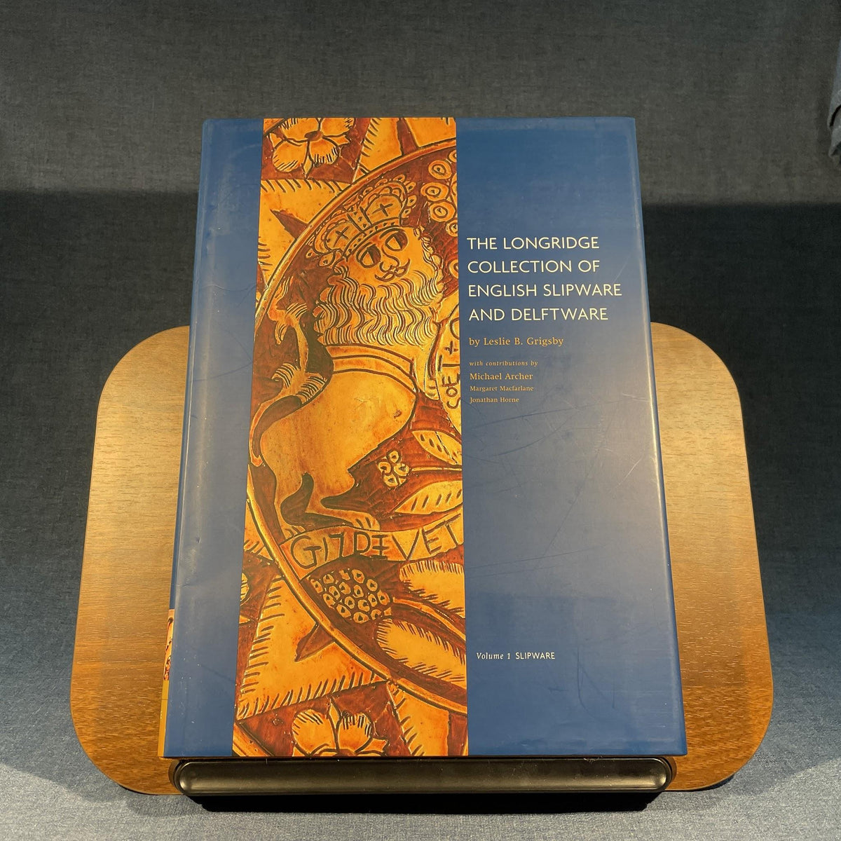 The Longridge Collection of English Slipware and Delftware