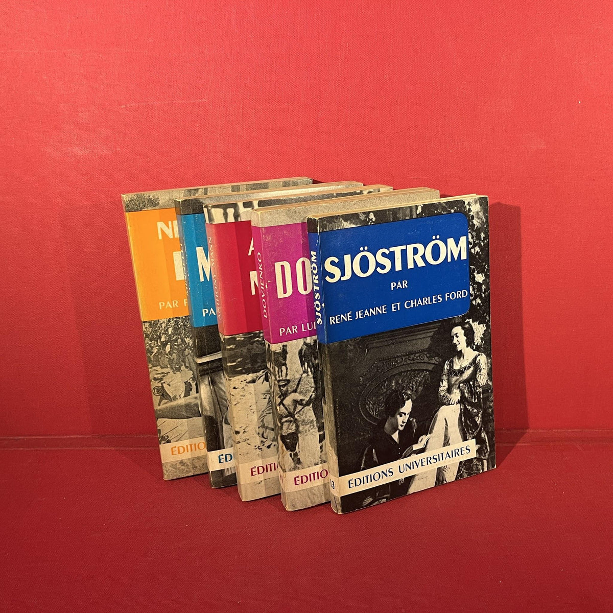 Classiques du Cinema: Collection comprising: Dovjenko, Sjostrom, Anthony Mann, Minnelli, Nicholas Ray