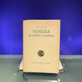 Venezia da modello a problema