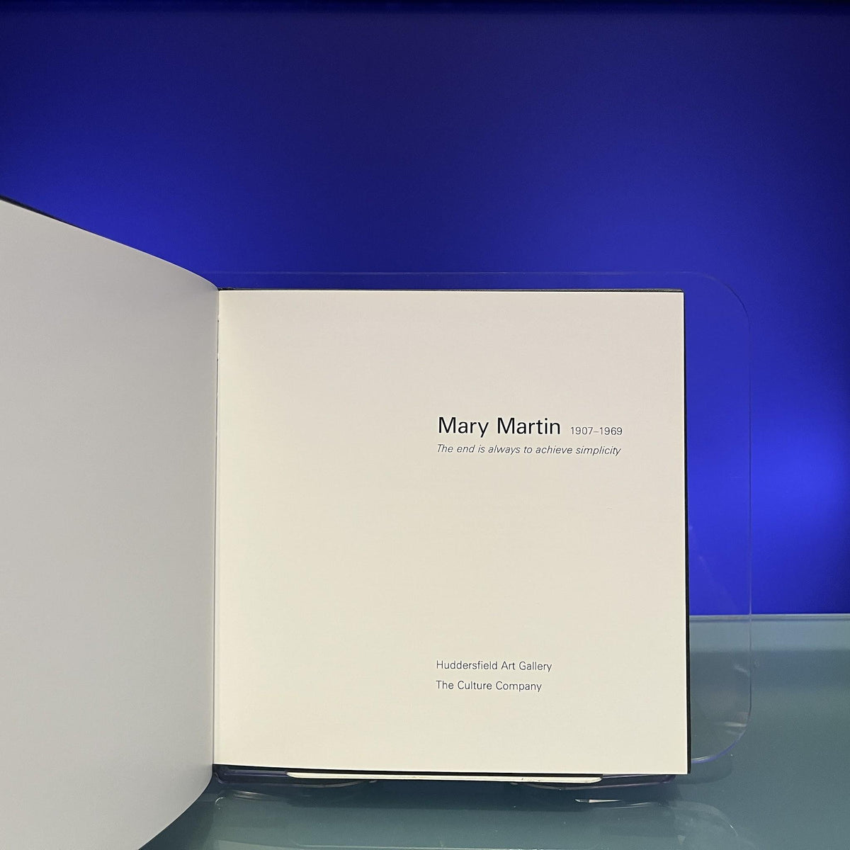 Mary Martin 1907-1969: The end is always to achieve simplicity
