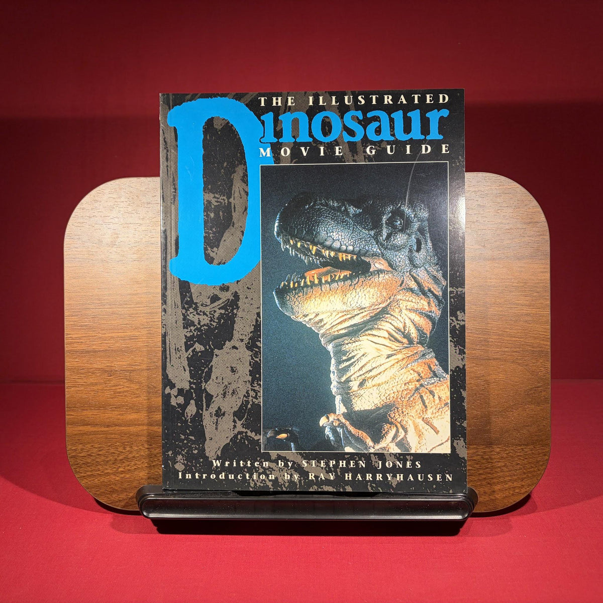 The Illustrated Dinosaur Movie Guide: v. 2 (Illustrated Movie Guide)